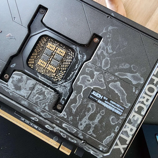 NZXT bị kiện vì sự cố rò rỉ từ bộ tản nhiệt nước - Ảnh 1.