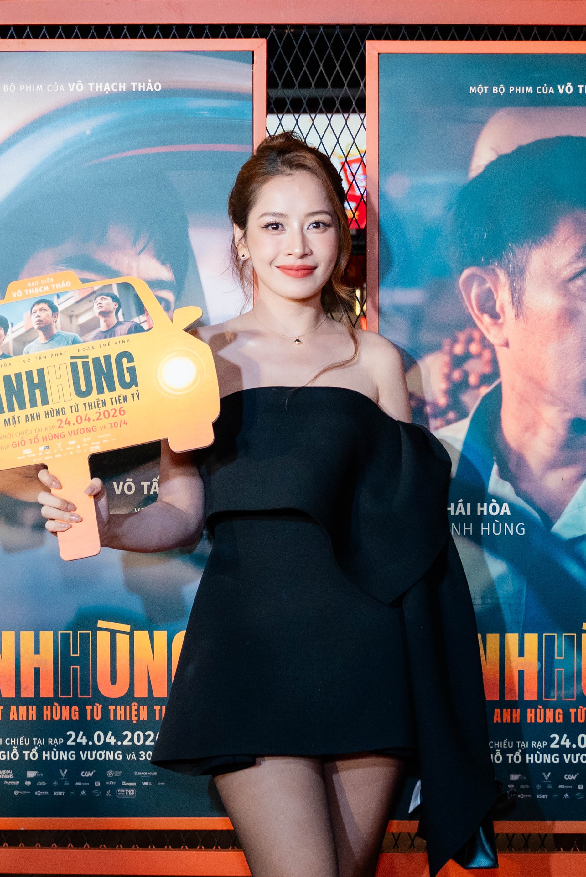 NSND Hồng V&acirc;n, Th&uacute;y Ng&acirc;n đến ủng hộ 'người quen' - Ảnh 4.