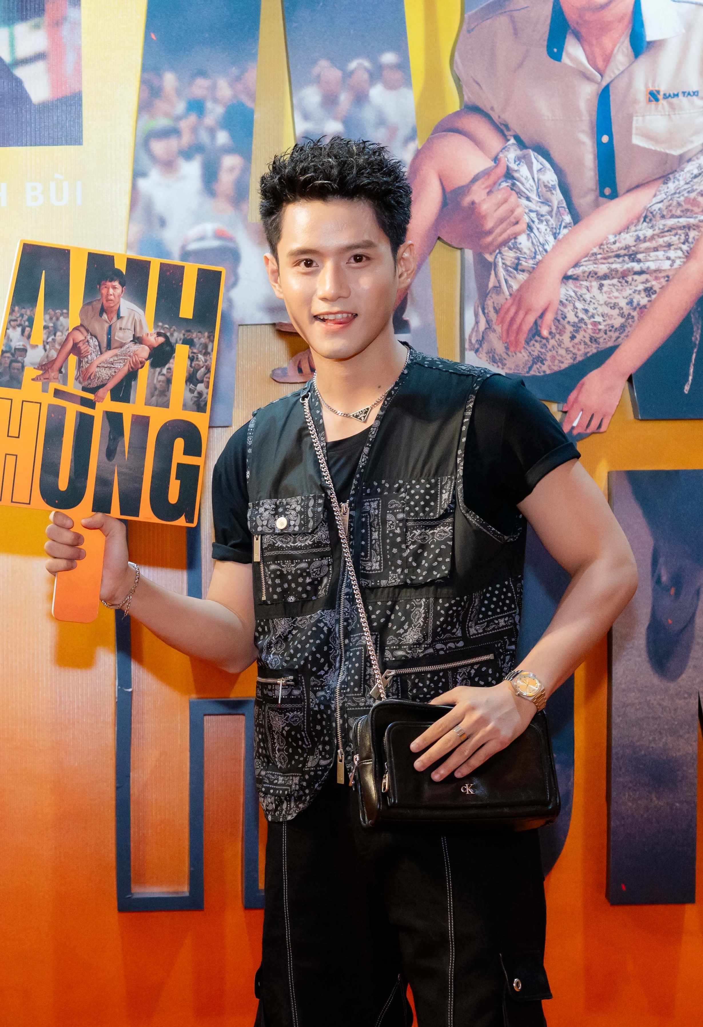 NSND Hồng V&acirc;n, Th&uacute;y Ng&acirc;n đến ủng hộ 'người quen' - Ảnh 13.