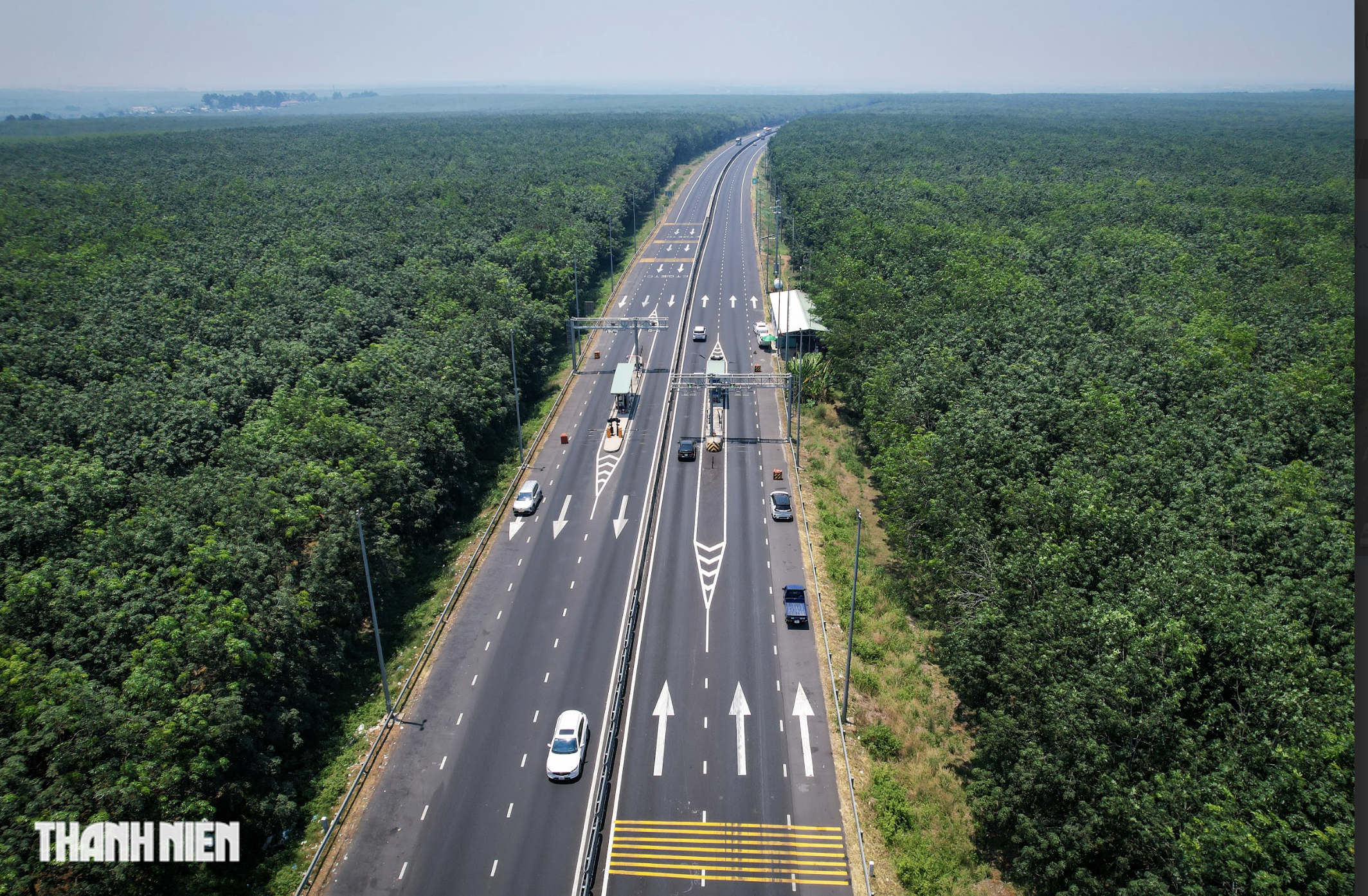 Cao tốc TP.HCM - V&acirc;n Phong thiếu trạm dừng, t&agrave;i xế lưu &yacute; dịp 30.4 - 1.5 - Ảnh 1.