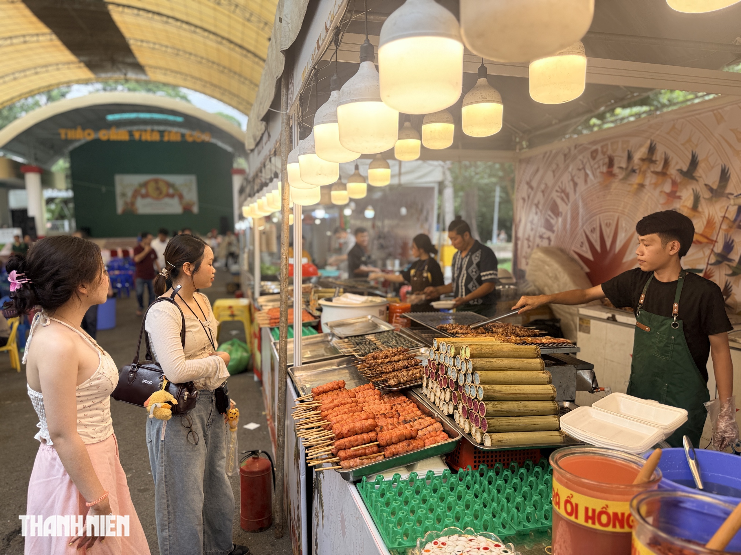 Lễ hội hơn 100 gian h&agrave;ng ẩm thực gi&aacute; từ 10.000 đồng ngay trung t&acirc;m TP.HCM - Ảnh 6.