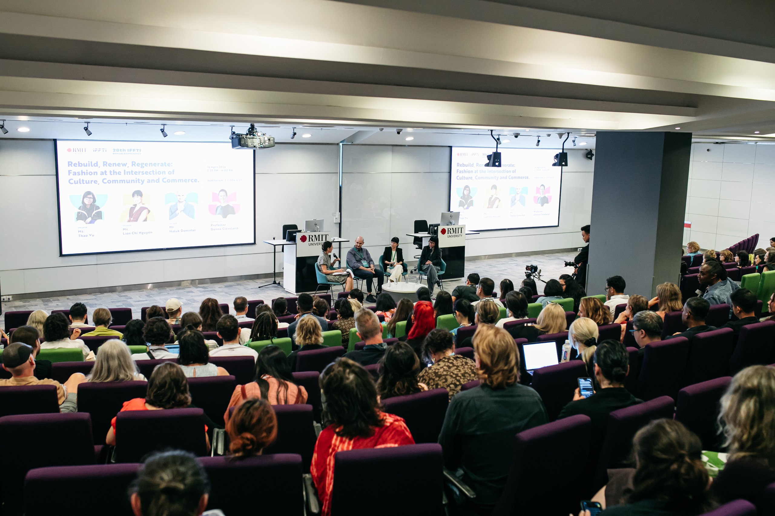 IFFTI 2026: T&aacute;i thiết v&agrave; Đổi mới &ndash; Tương lai ng&agrave;nh Thời trang từ Đại học RMIT Việt Nam - Ảnh 1.