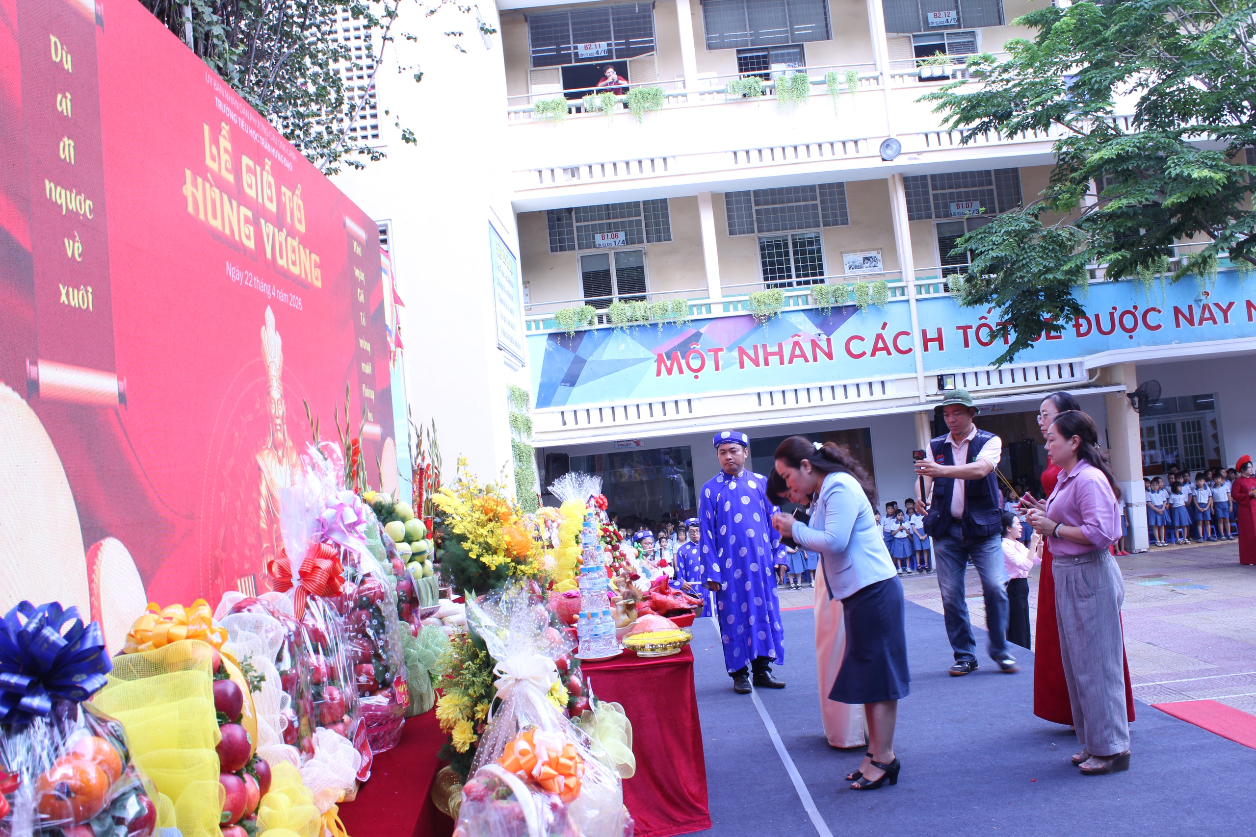 Bất ngờ với hoạt cảnh s&acirc;n khấu h&oacute;a lễ giỗ tổ H&ugrave;ng Vương tại TP.HCM - Ảnh 11.