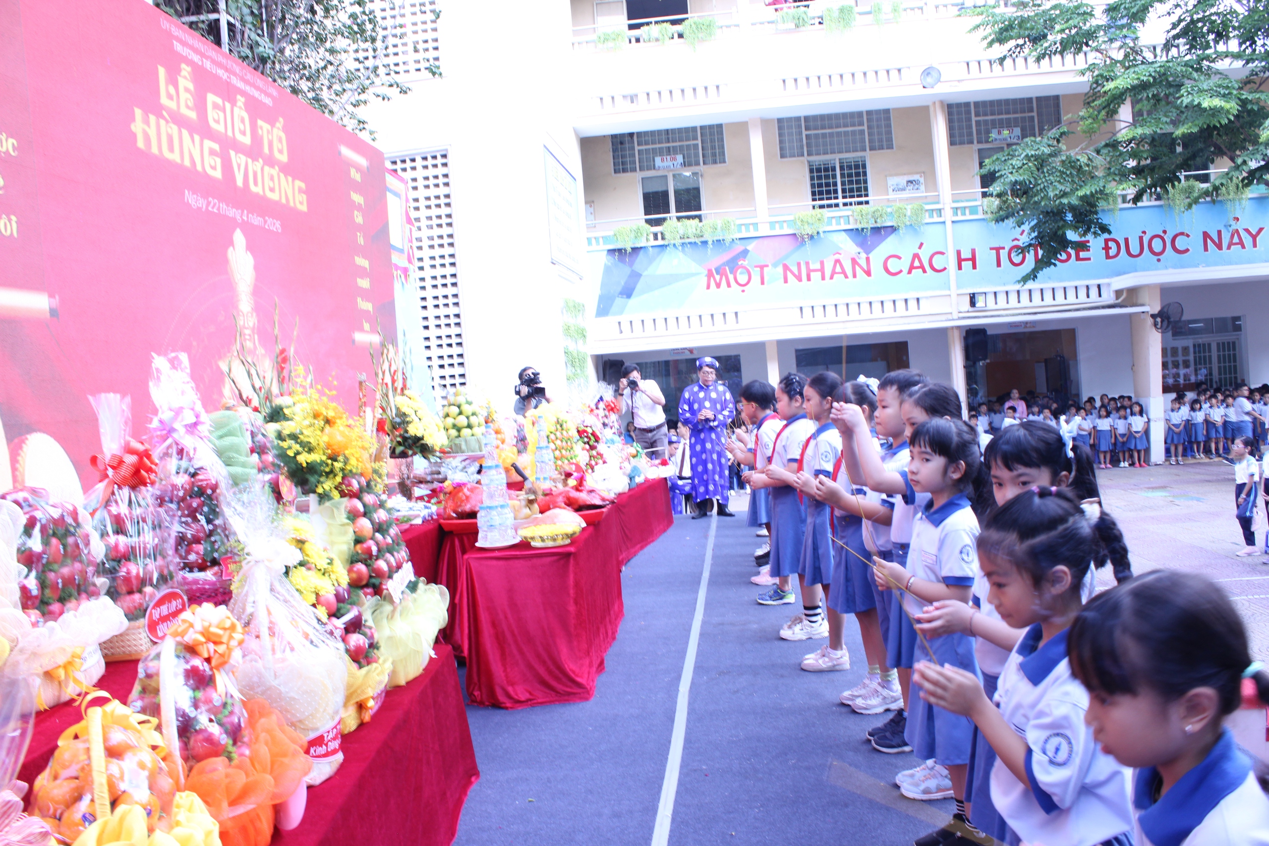 Bất ngờ với hoạt cảnh s&acirc;n khấu h&oacute;a lễ giỗ tổ H&ugrave;ng Vương tại TP.HCM - Ảnh 14.