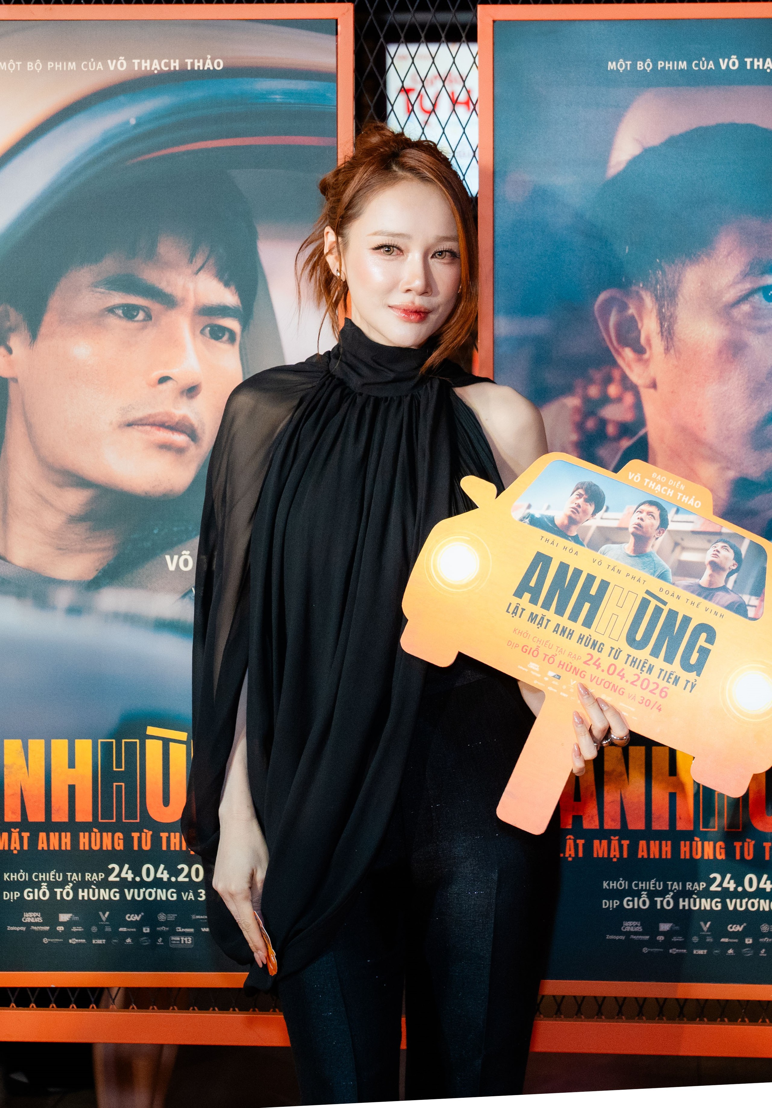 NSND Hồng V&acirc;n, Th&uacute;y Ng&acirc;n đến ủng hộ 'người quen' - Ảnh 5.