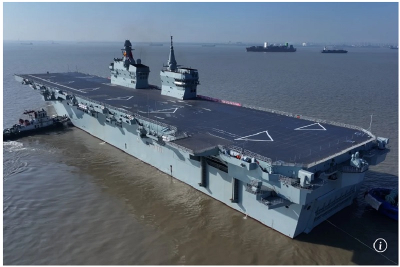 Trung Quốc điều tàu sân bay UAV đầu tiên đến Biển Đông- Ảnh 1.