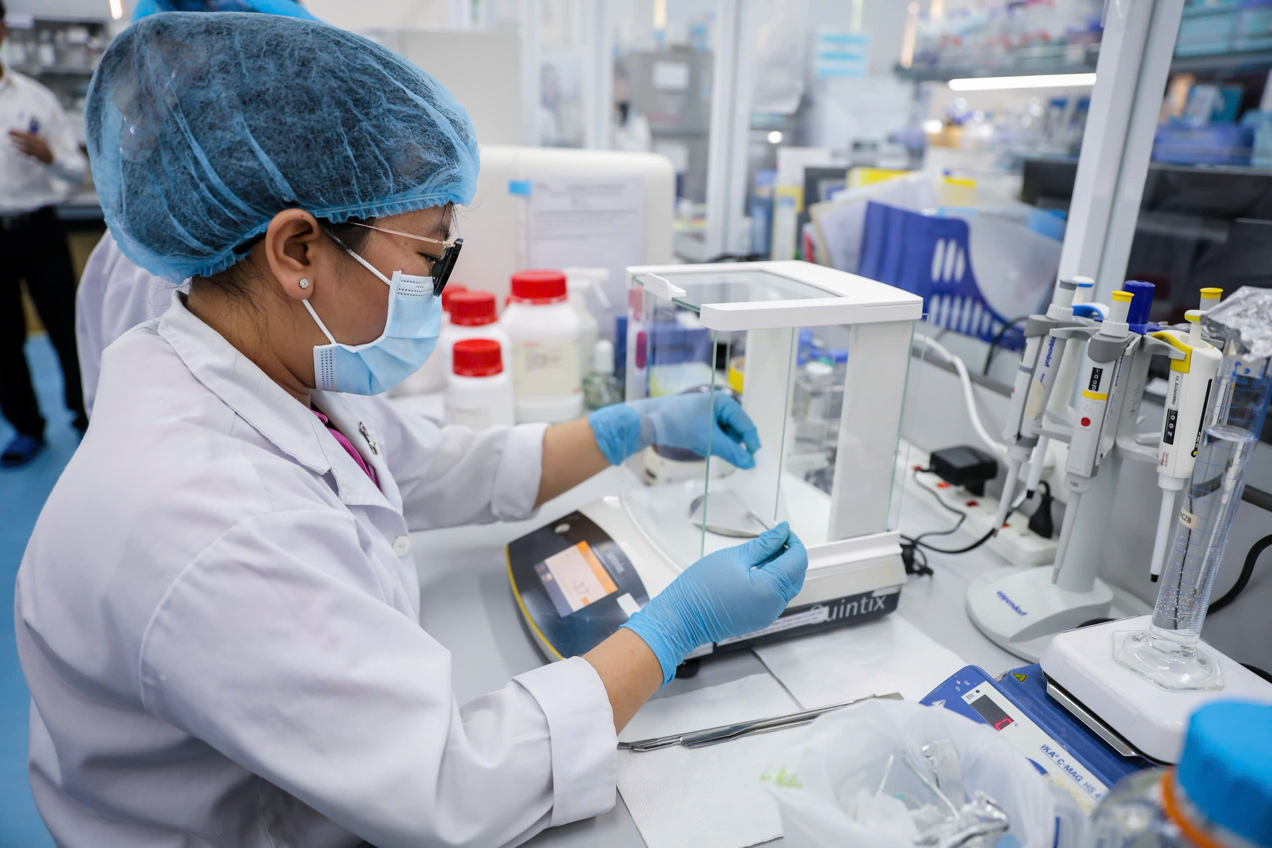 Xác định số lượng tuyển sinh theo quy định mới, trường ĐH chuẩn bị ra sao? - Ảnh 2.