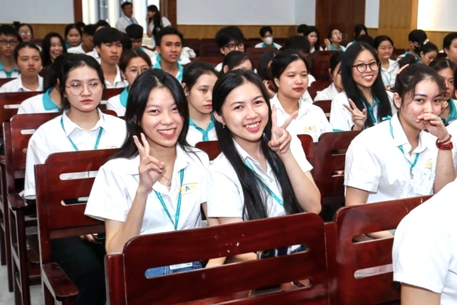 Xác định số lượng tuyển sinh theo quy định mới, trường ĐH chuẩn bị ra sao? - Ảnh 1.