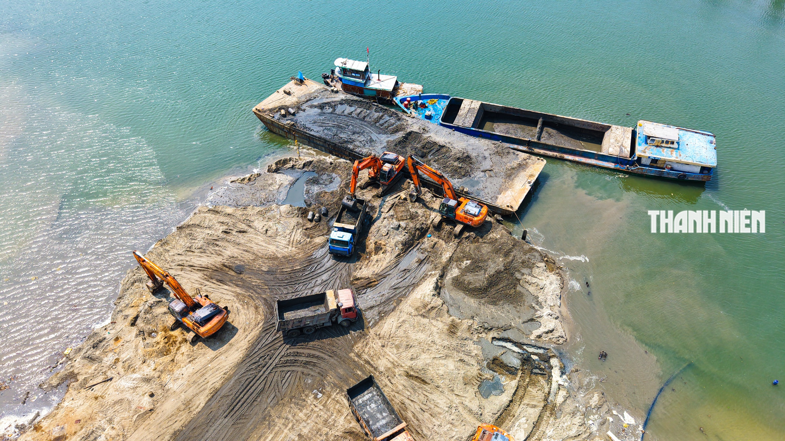 Cảng c&aacute; Tịnh H&ograve;a vướng mặt bằng: Nửa tiến độ bị 'n&iacute;u ch&acirc;n' - Ảnh 6.