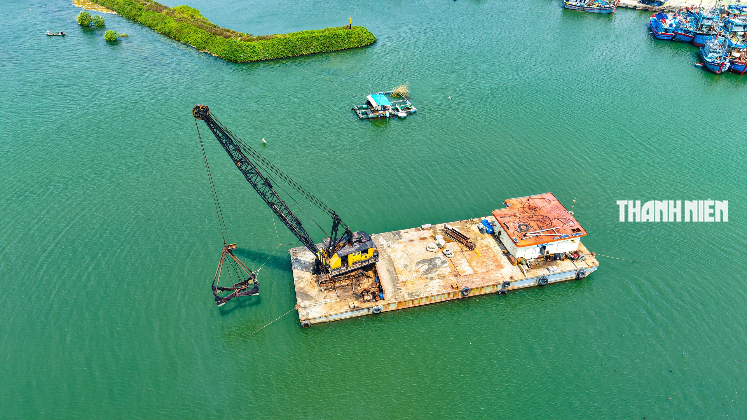 Cảng c&aacute; Tịnh H&ograve;a vướng mặt bằng: Nửa tiến độ bị 'n&iacute;u ch&acirc;n' - Ảnh 7.