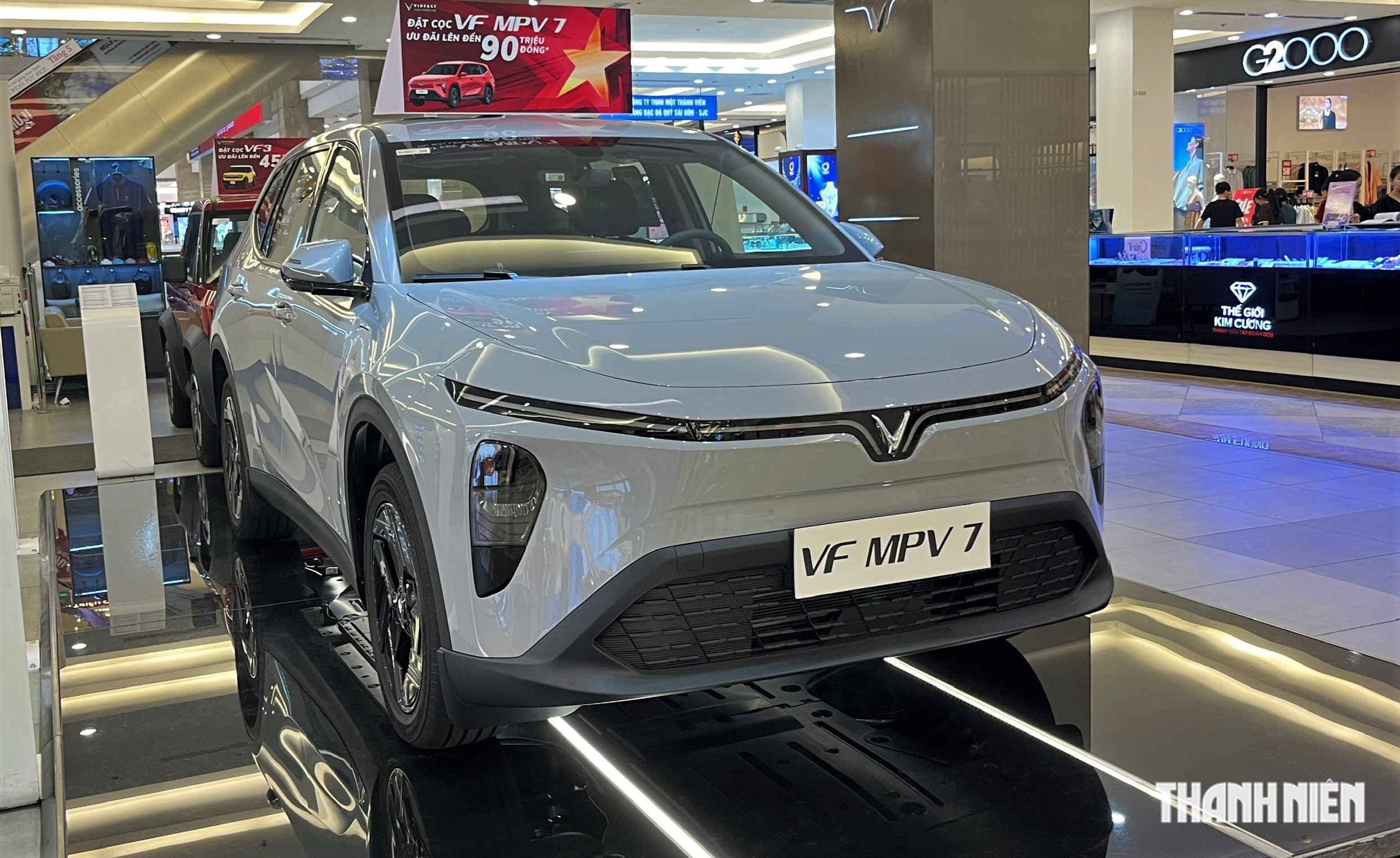 Xe gia đ&igrave;nh cỡ nhỏ: VinFast Limo Green &aacute;p đảo, doanh số gấp đ&ocirc;i nh&oacute;m xe xăng - Ảnh 2.