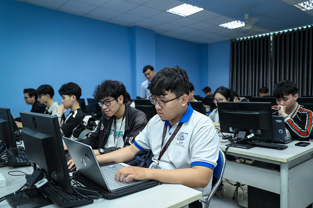 Quy định tuyển sinh mới 2026 v&agrave; t&aacute;c động đến chất lượng đội ngũ giảng vi&ecirc;n ĐH - Ảnh 1.