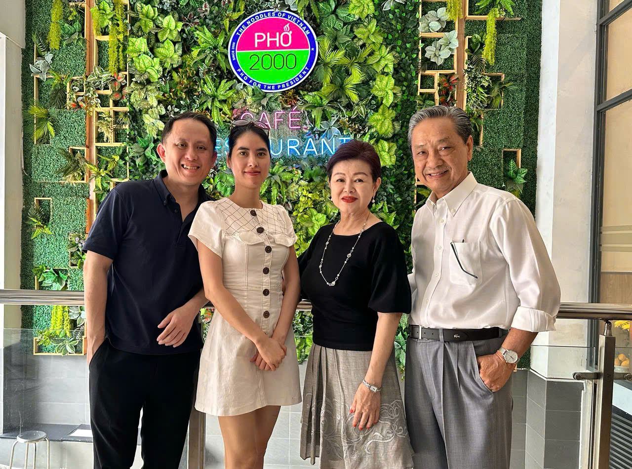 Qu&aacute;n phở ngay trung t&acirc;m TP.HCM được Tổng thống Mỹ Bill Clinton gh&eacute; ăn, giờ ra sao? - Ảnh 9.