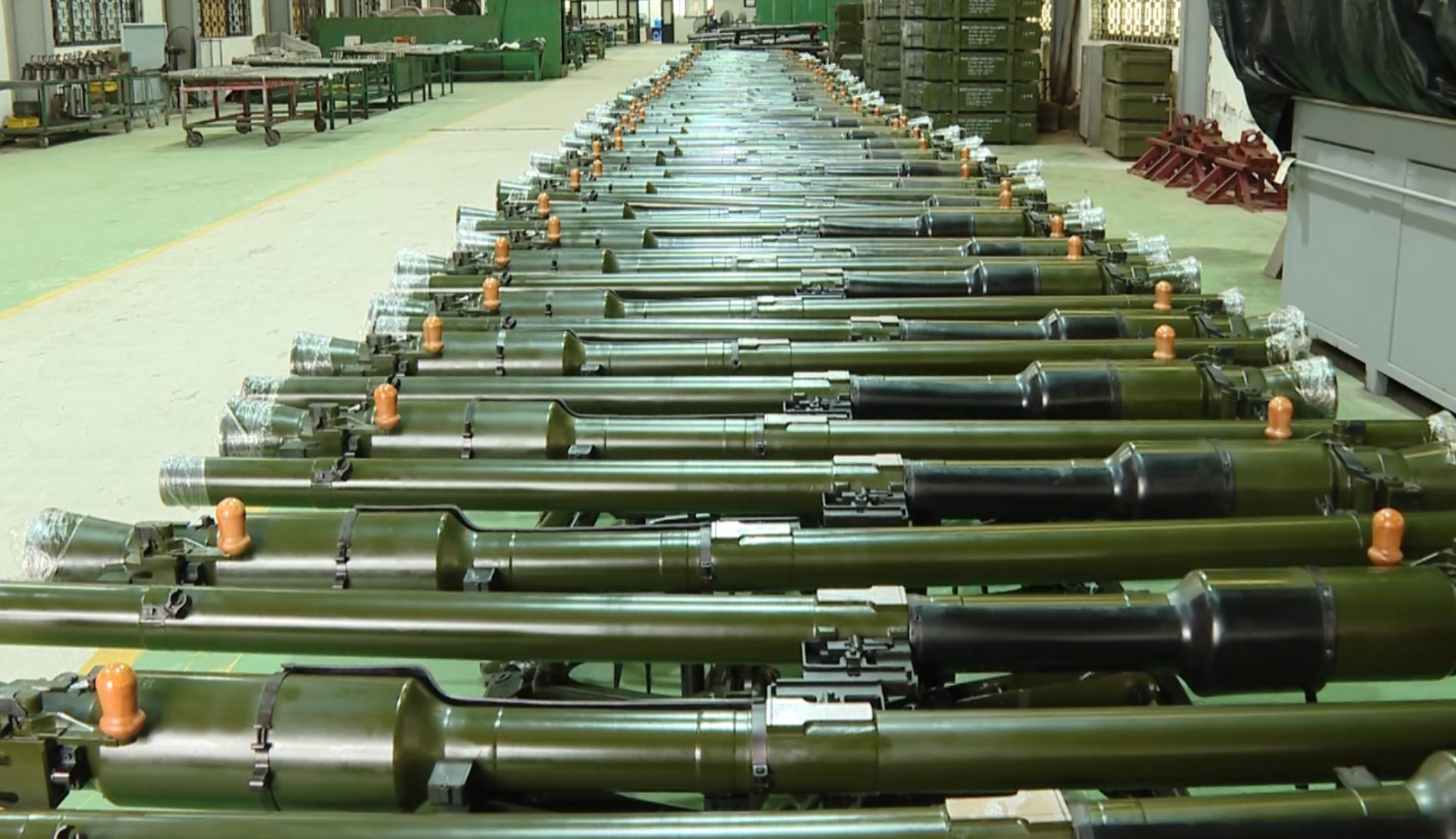 Bộ Quốc phòng chỉ đạo rút ngắn thời gian chế tạo xe tăng T-1- Ảnh 4.