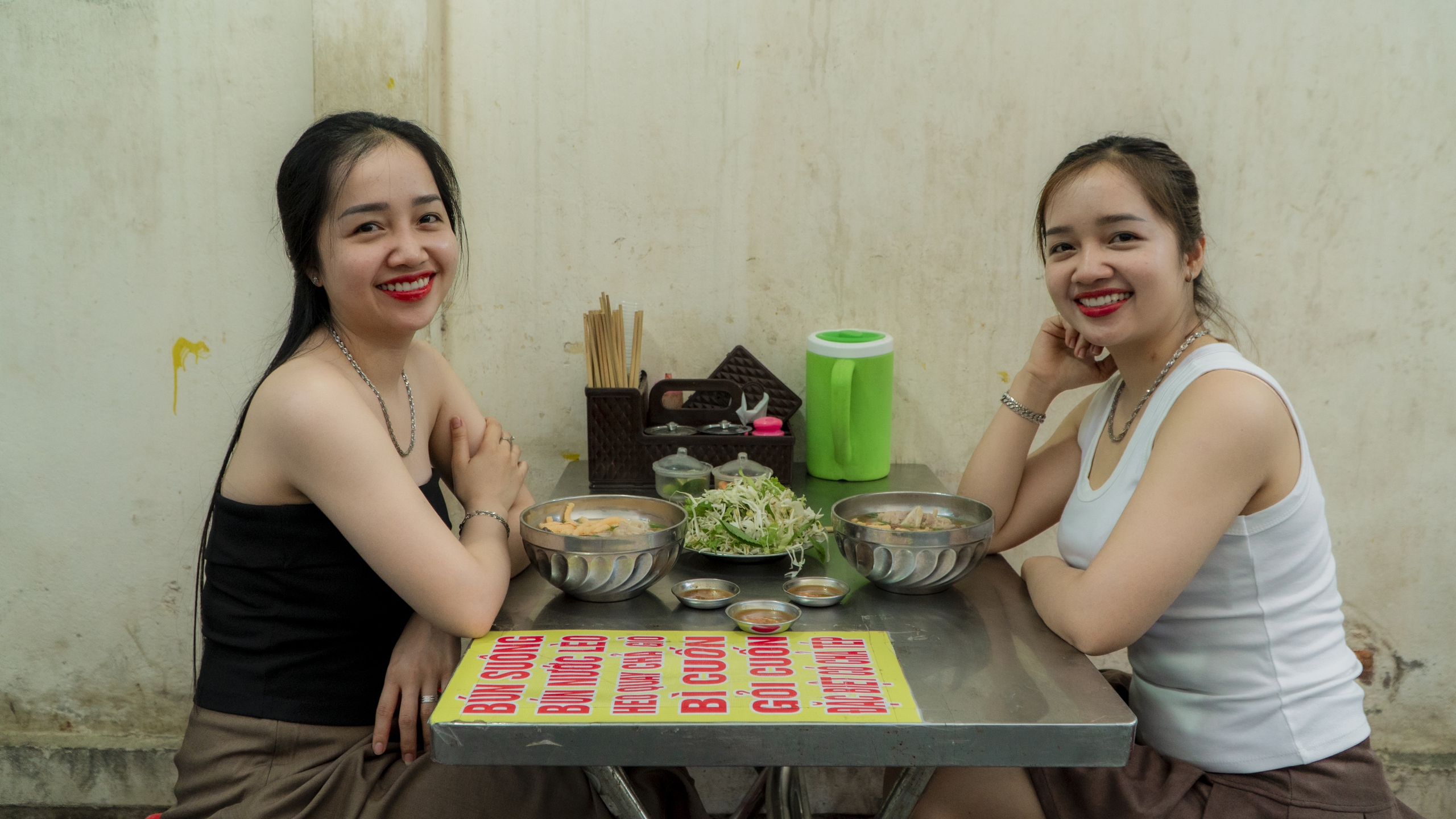 B&uacute;n su&ocirc;ng Vĩnh Long hơn nửa thế kỷ n&iacute;u ch&acirc;n thực kh&aacute;ch nhờ hương vị độc đ&aacute;o - Ảnh 6.