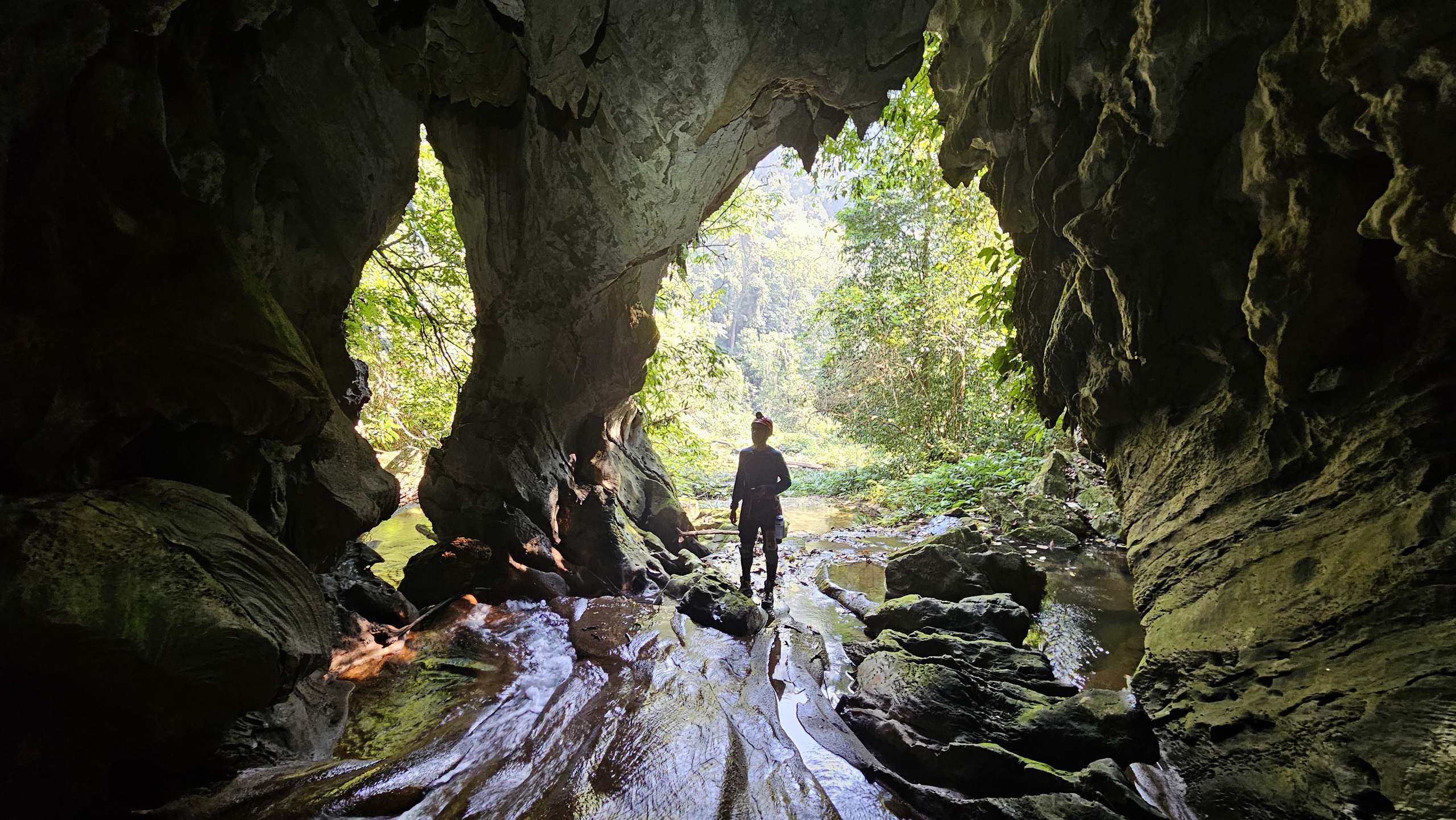 Loạt  26 hang động ho&agrave;n to&agrave;n mới được ph&aacute;t hiện tại Phong Nha - Kẻ B&agrave;ng - Ảnh 7.
