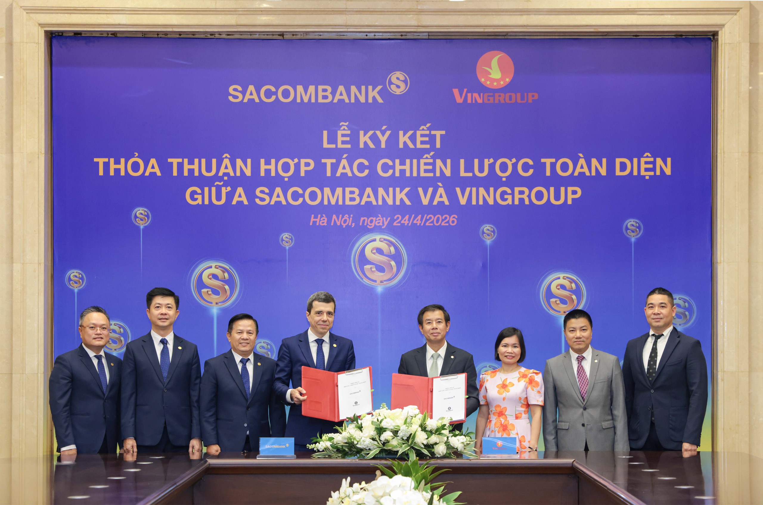 Sacombank và Vingroup ký kết hợp tác chiến lược toàn diện- Ảnh 1.