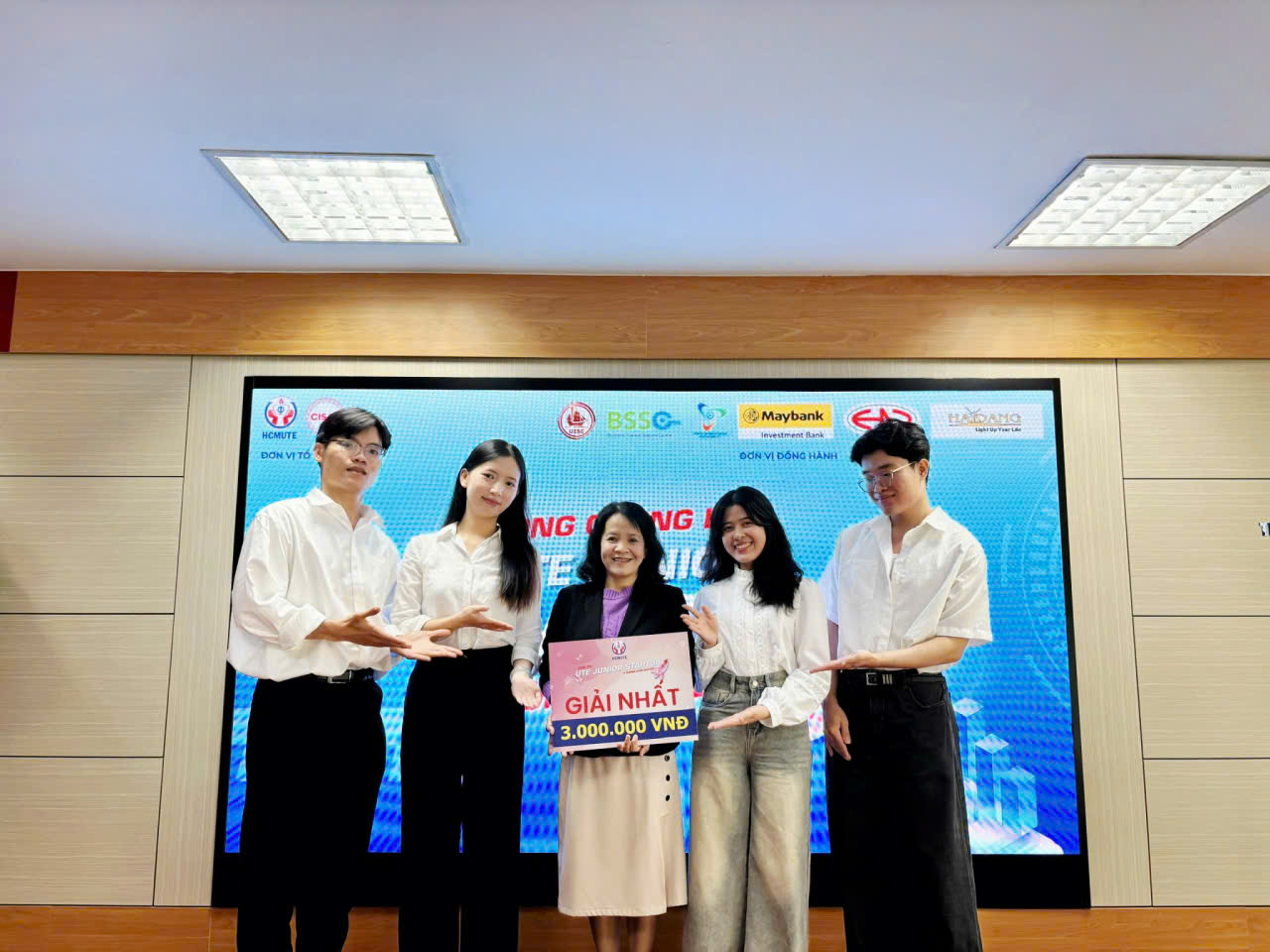 C&ugrave;ng sống xanh số 145: Khi sinh vi&ecirc;n biến &ldquo;hạt ngọc trời&rdquo; th&agrave;nh sữa chua  - Ảnh 1.