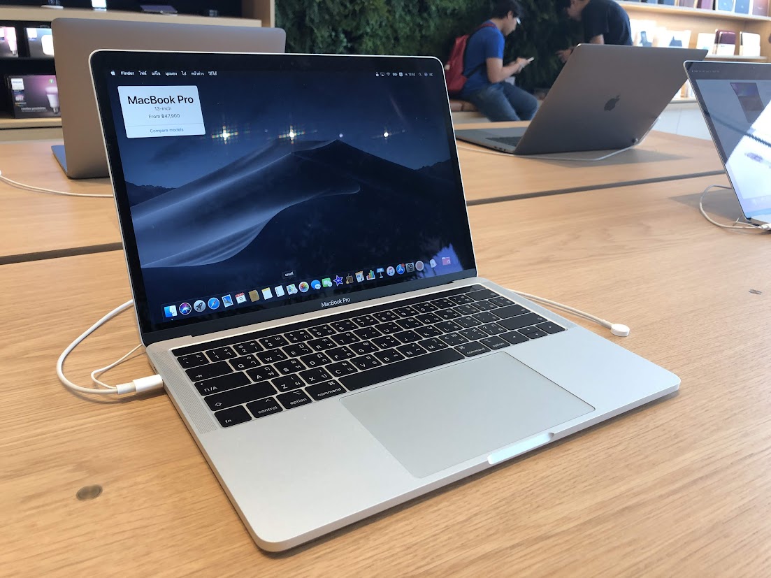 Vì sao Apple mất 5 năm để nhận ra sai lầm với Touch Bar? - Ảnh 1.