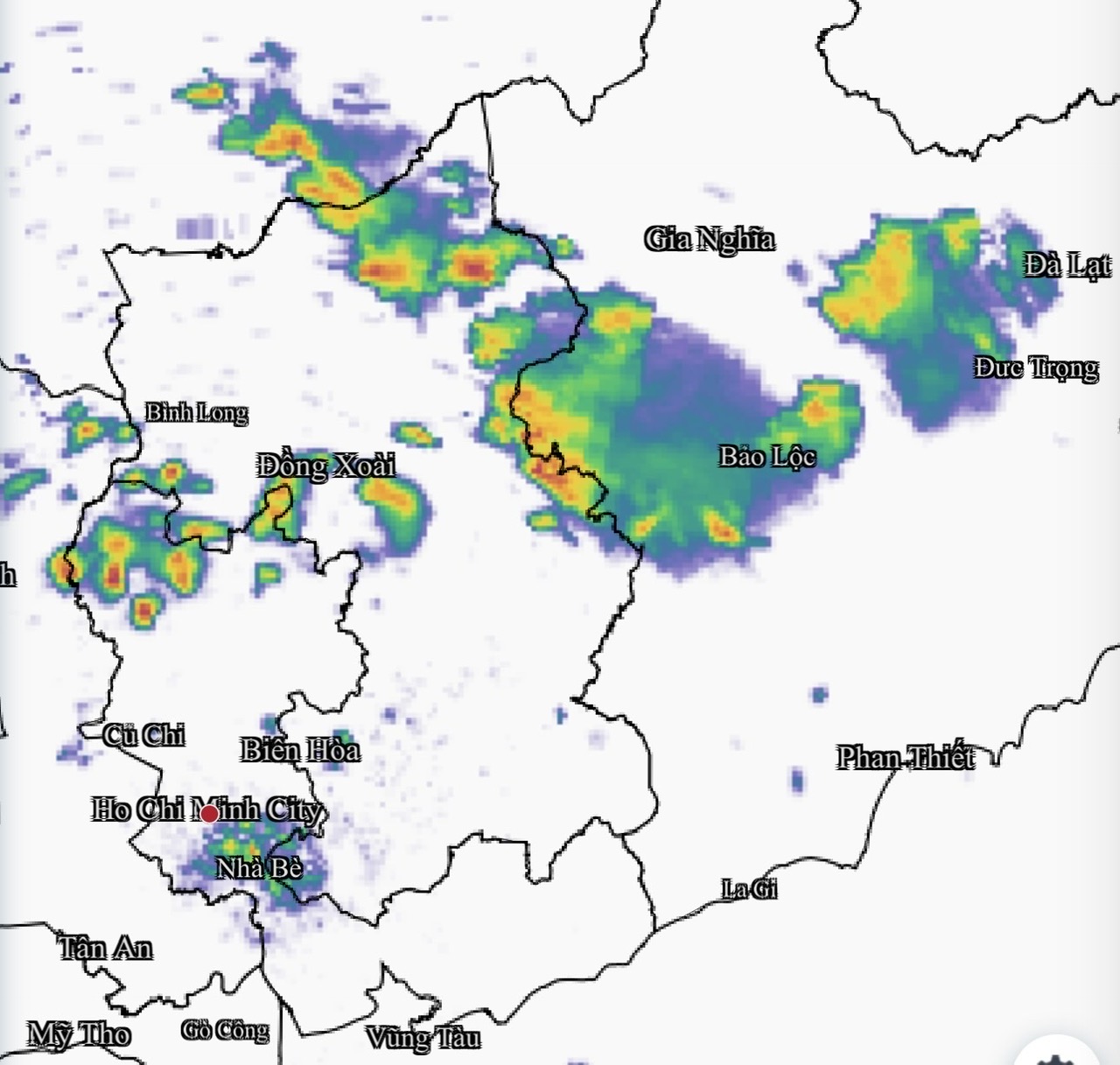 TP.HCM và miền Đông có mưa vàng giải nhiệt; nắng nóng cục bộ còn kéo dài   - Ảnh 1.