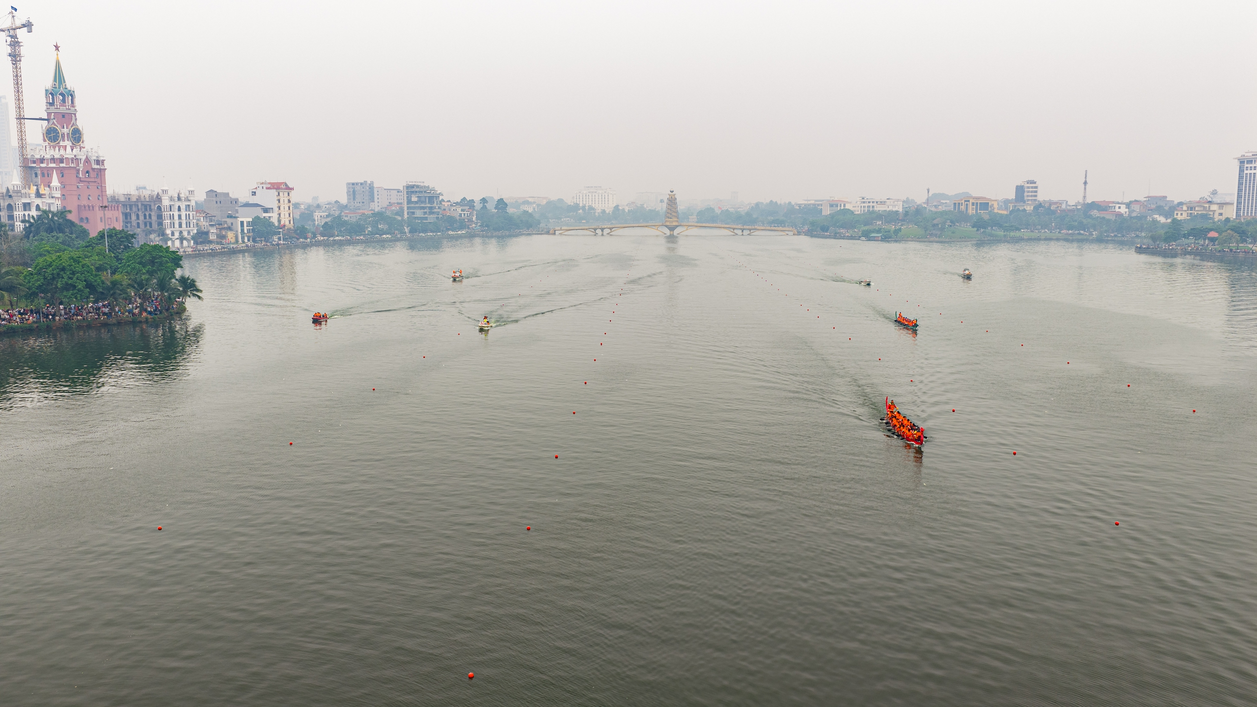 4 triệu lượt người đổ về Đền Hùng giỗ Tổ Hùng Vương - Ảnh 3.