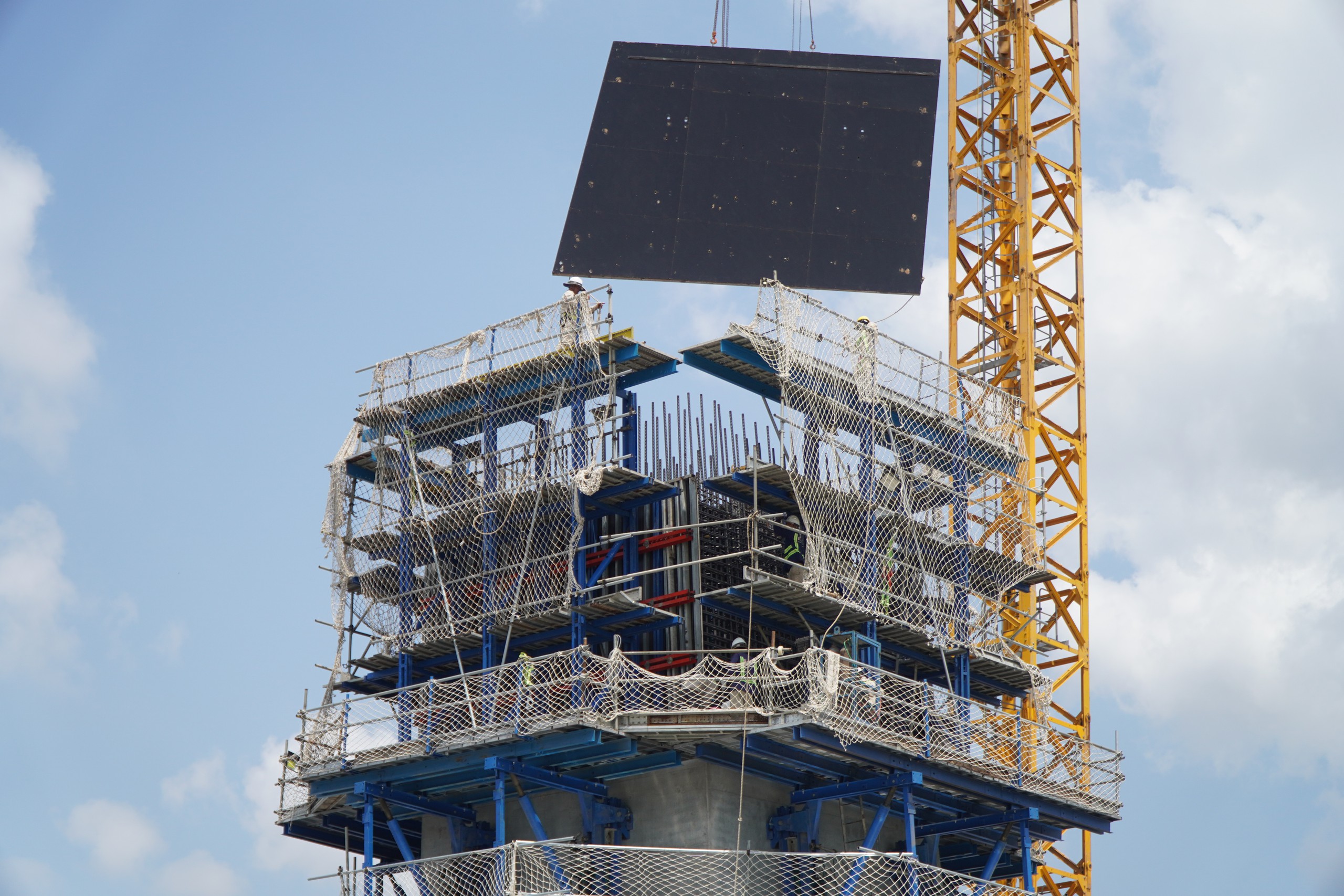 Th&ocirc;ng xe cầu Đại Ng&atilde;i 2, người d&acirc;n ng&oacute;ng tr&ocirc;ng cầu Đại Ng&atilde;i 1 sớm ho&agrave;n th&agrave;nh - Ảnh 3.