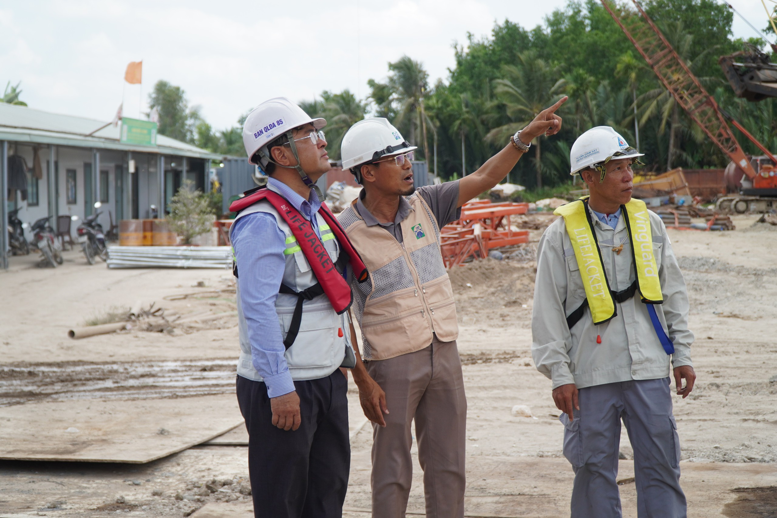 Th&ocirc;ng xe cầu Đại Ng&atilde;i 2, người d&acirc;n ng&oacute;ng tr&ocirc;ng cầu Đại Ng&atilde;i 1 sớm ho&agrave;n th&agrave;nh - Ảnh 10.