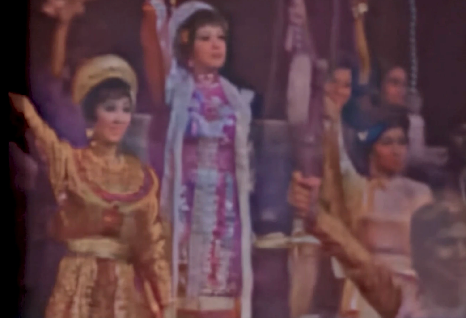 Thanh Nga, Thanh Sang v&agrave; những nghệ sĩ l&agrave;m n&ecirc;n huyền thoại của 'Tiếng trống M&ecirc; Linh'- Ảnh 17.