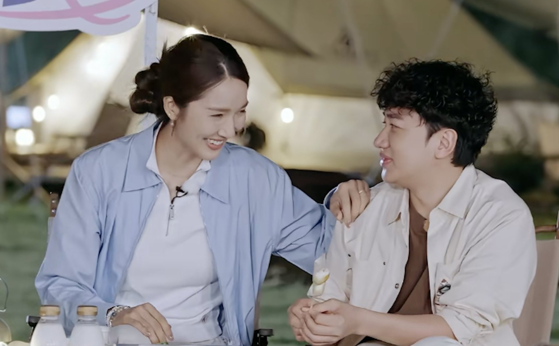 H&ocirc;n nh&acirc;n ngọt ng&agrave;o của 'ch&uacute; l&ugrave;n' Vương Tổ Lam v&agrave; vợ hoa hậu - Ảnh 7.