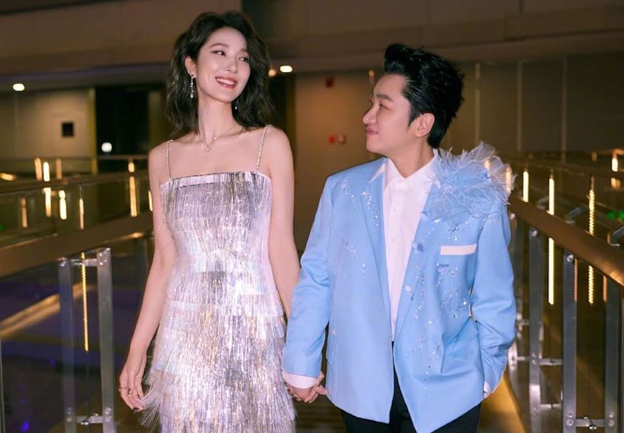 H&ocirc;n nh&acirc;n ngọt ng&agrave;o của 'ch&uacute; l&ugrave;n' Vương Tổ Lam v&agrave; vợ hoa hậu - Ảnh 5.