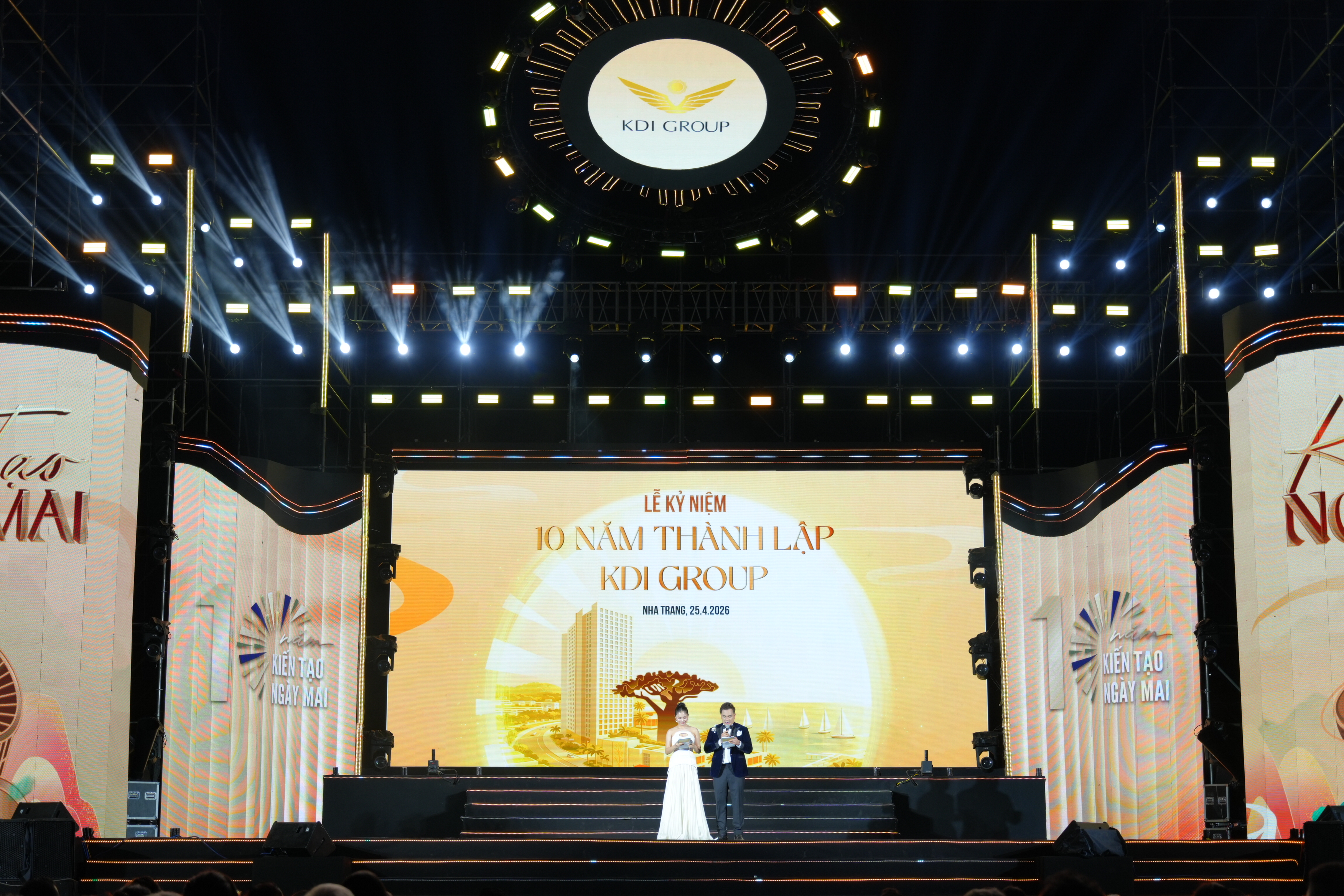 KDI Group và đêm nghệ thuật thăng hoa kỷ niệm 10 năm tại Vega City - Ảnh 1.