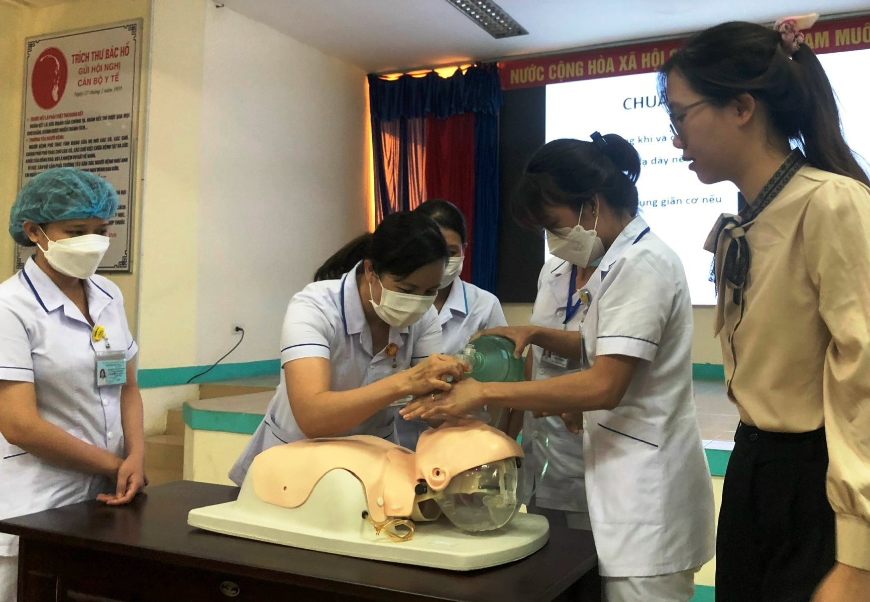 Người đàn ông ngưng tim khi chơi pickleball, may mắn được bác sĩ kịp thời cứu sống- Ảnh 2.