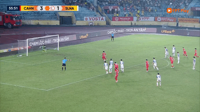 Từ &lsquo;vi&ecirc;n ngọc th&ocirc;&rsquo; đến vai người định đoạt, Đ&igrave;nh Bắc đ&atilde; đến l&uacute;c định h&igrave;nh đẳng cấp- Ảnh 3.