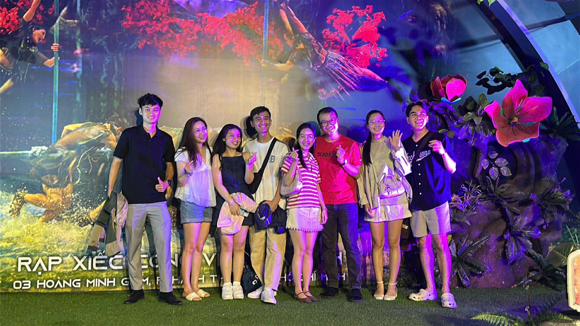 Rạp xiếc Công viên Gia Định có gì mà người dân xếp hàng dài đến xem? - Ảnh 4.