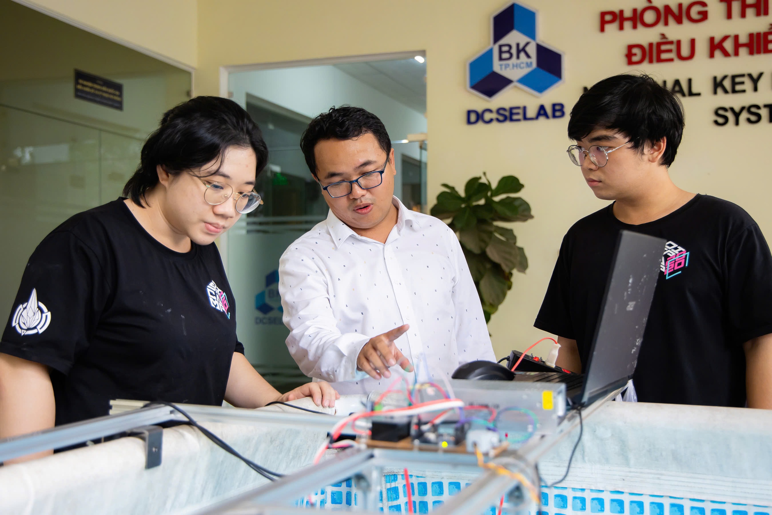 Phương Nam trong tim và khát vọng phụng sự của thế hệ vươn mình - Ảnh 2.