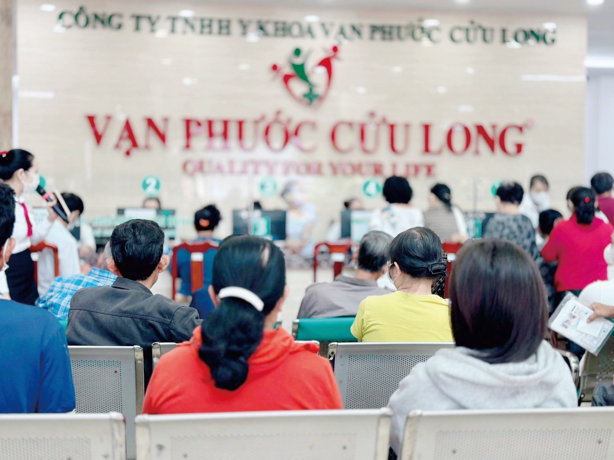 Y Khoa Vạn Phước Cửu Long: ‘Hiện đại - Trách nhiệm - Tận tâm’ là kim chỉ nam- Ảnh 3.