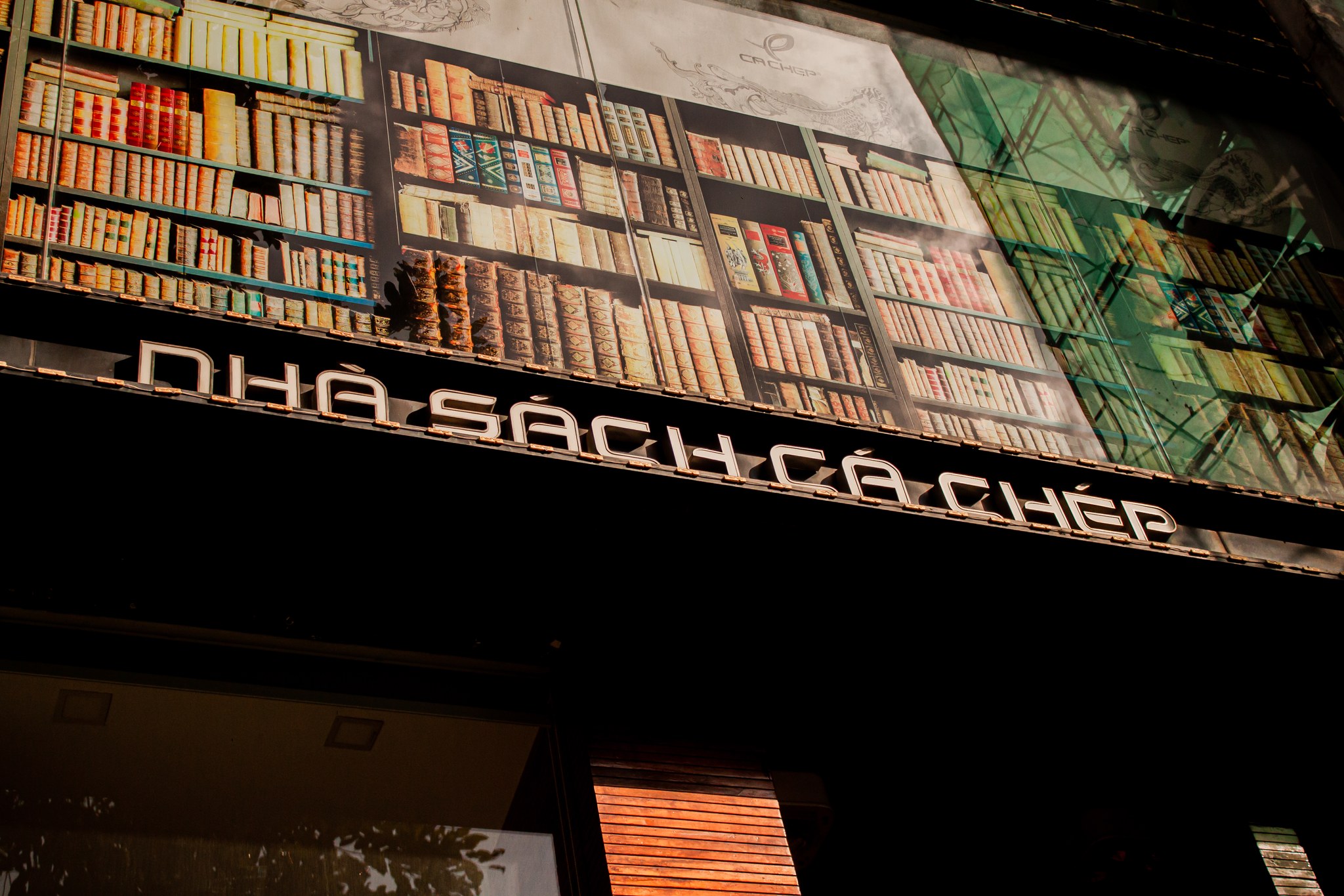 V&igrave; sao nh&agrave; s&aacute;ch C&aacute; Ch&eacute;p th&ocirc;ng b&aacute;o ngừng hoạt động sau hơn một thập ni&ecirc;n? - Ảnh 1.