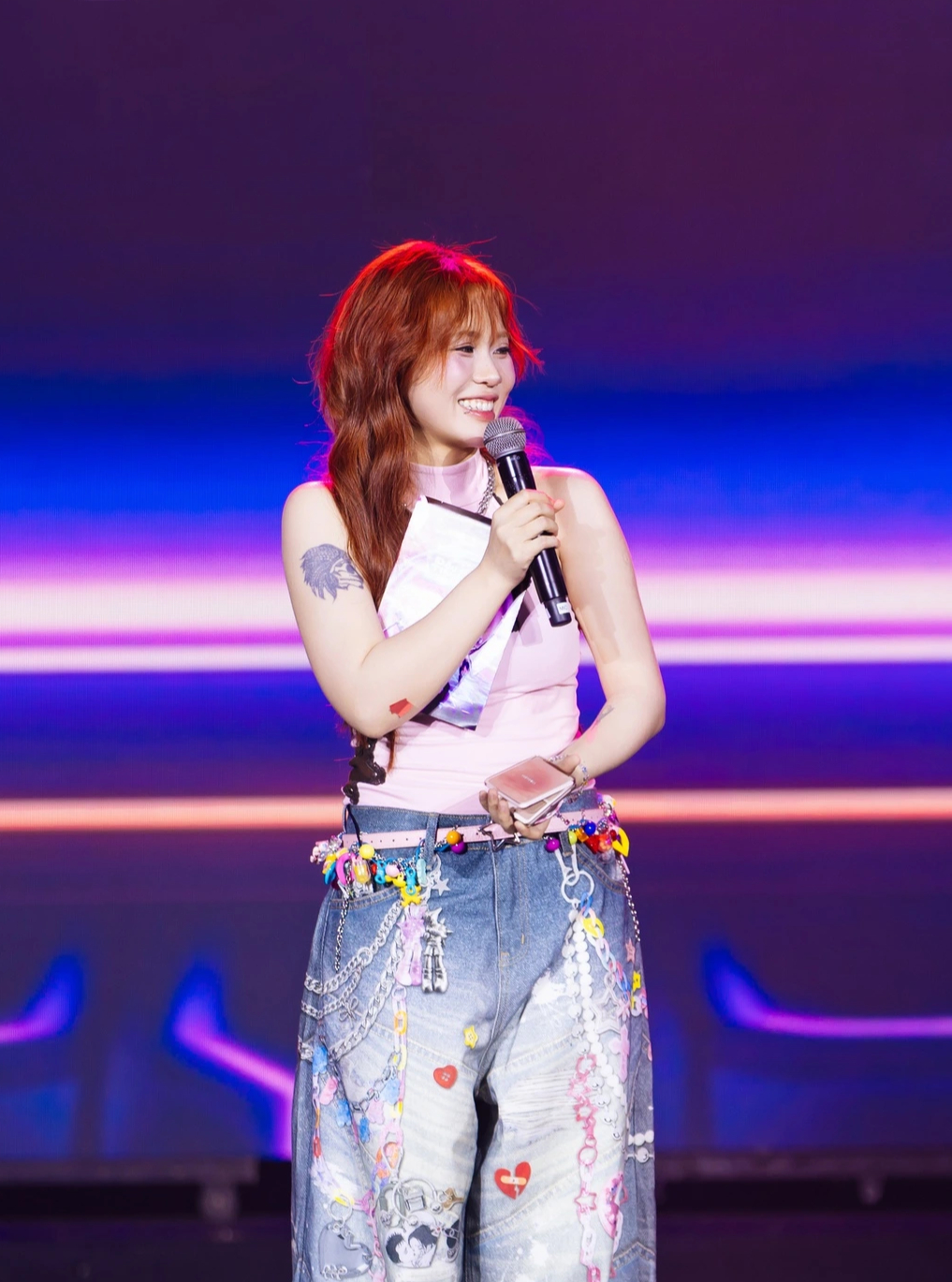 Bùi Lan Hương khoe vũ điệu gợi cảm cùng Minh Hằng, Phạm Quỳnh Anh  - Ảnh 6.