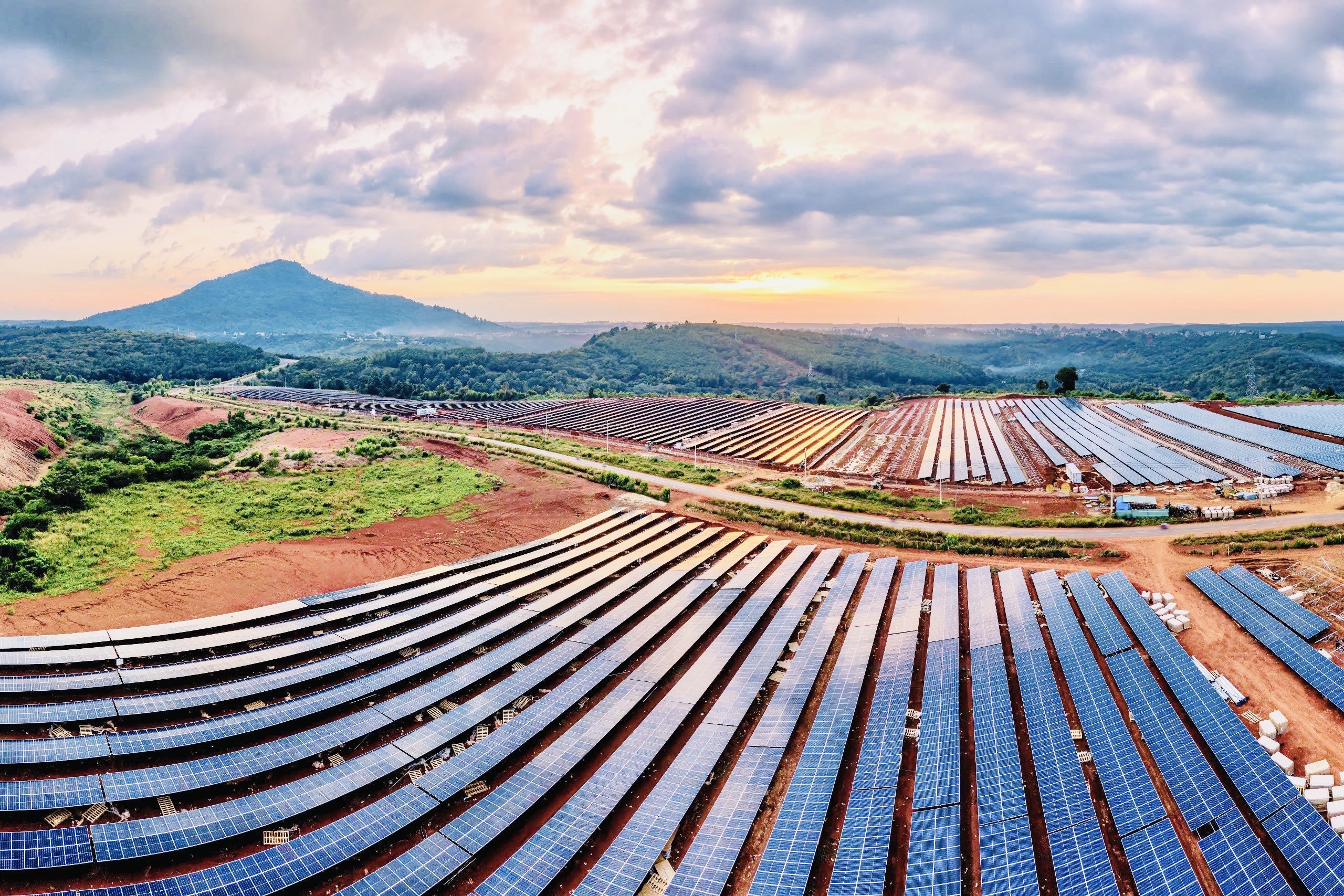 EVNGENCO2 chuyển đổi xanh để phát triển bền vững  - Ảnh 2.