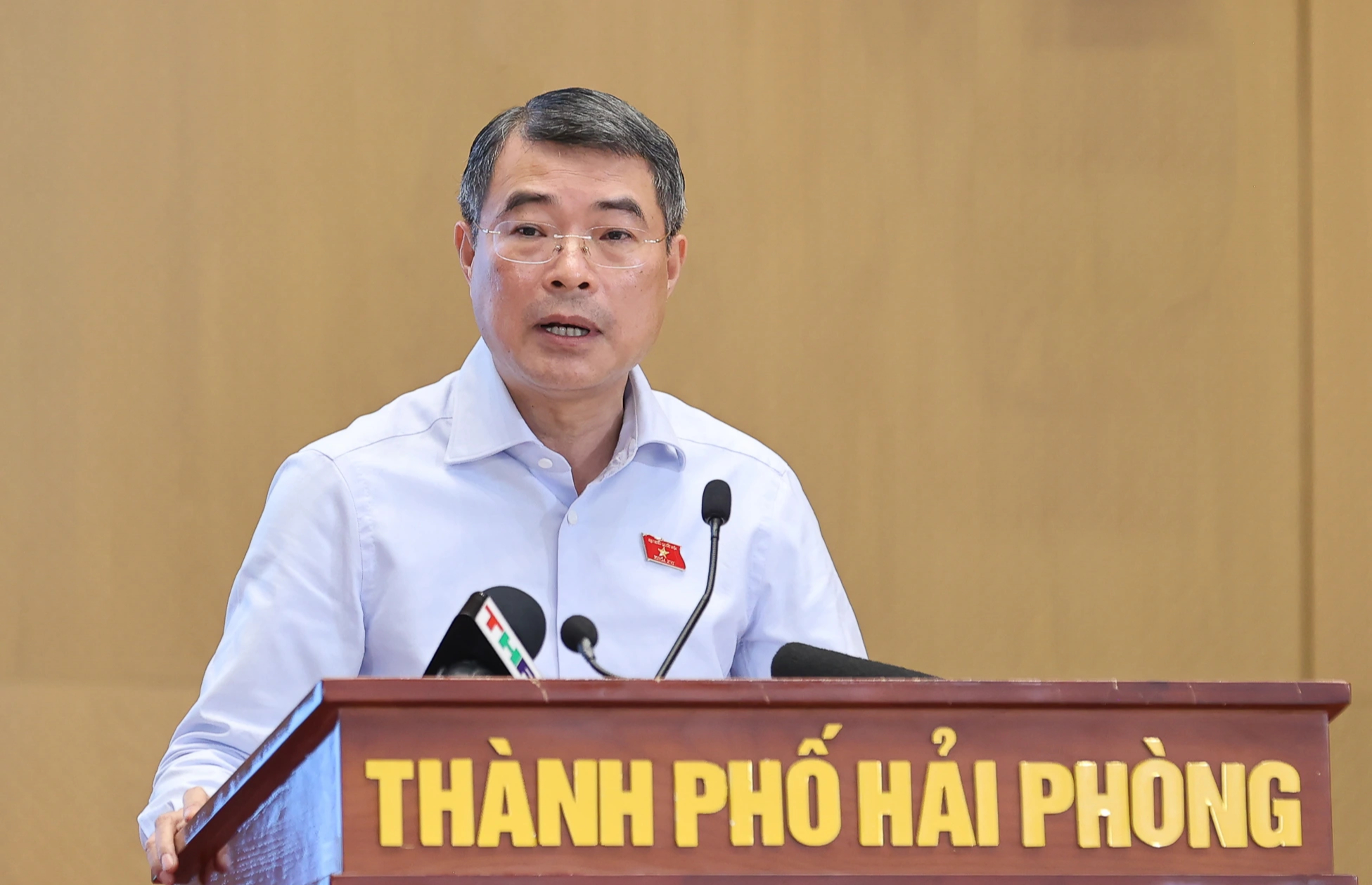 Thủ tướng: Tuần tới ra nghị định n&acirc;ng mức chịu thuế hộ kinh doanh l&ecirc;n 1 tỉ - Ảnh 1.