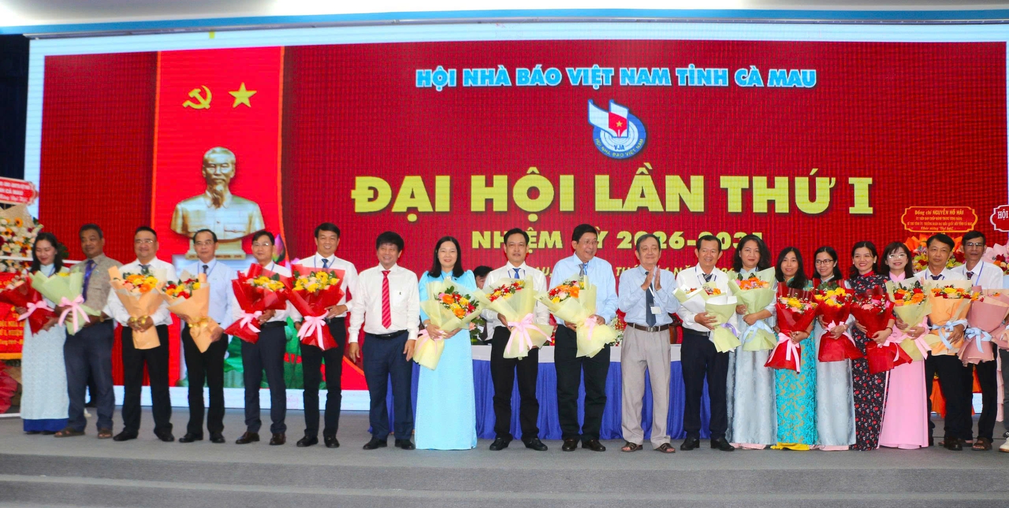 Ông Nguyễn Thanh Dũng tái đắc cử Chủ tịch Hội Nhà báo Cà Mau nhiệm kỳ mới   - Ảnh 4.