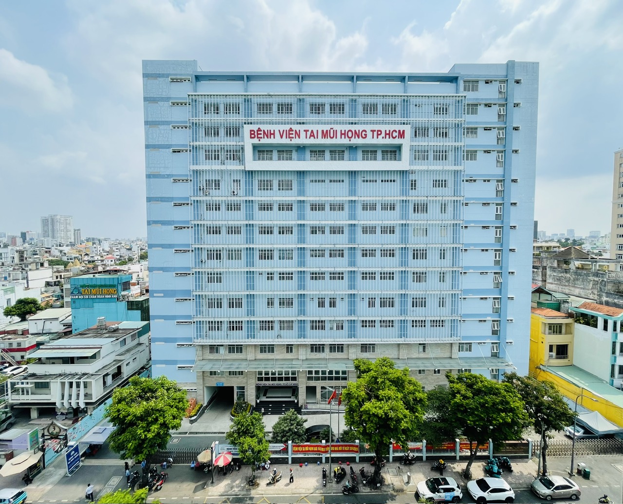 Đưa vào hoạt động cơ sở mới, Bệnh viện Tai Mũi Họng TP.HCM 'hạ nhiệt' quá tải - Ảnh 1.