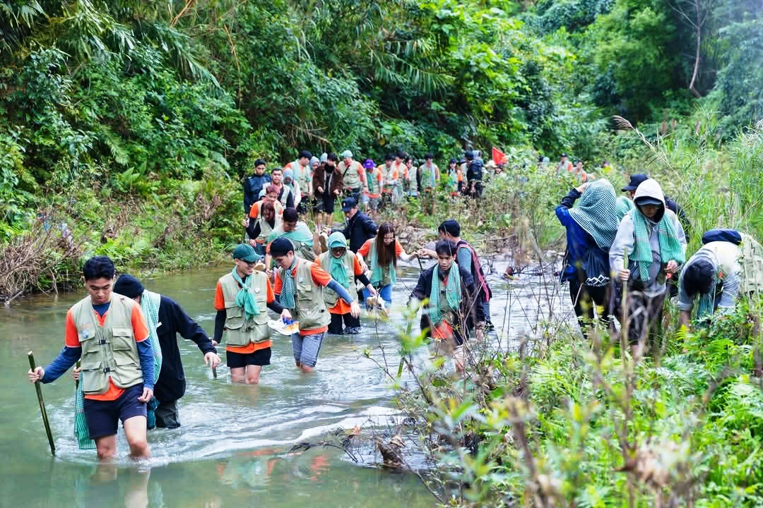 Chung d&ograve;ng m&aacute;u Lạc Hồng: Đưa văn h&oacute;a l&agrave;ng ra thế giới - Ảnh 3.