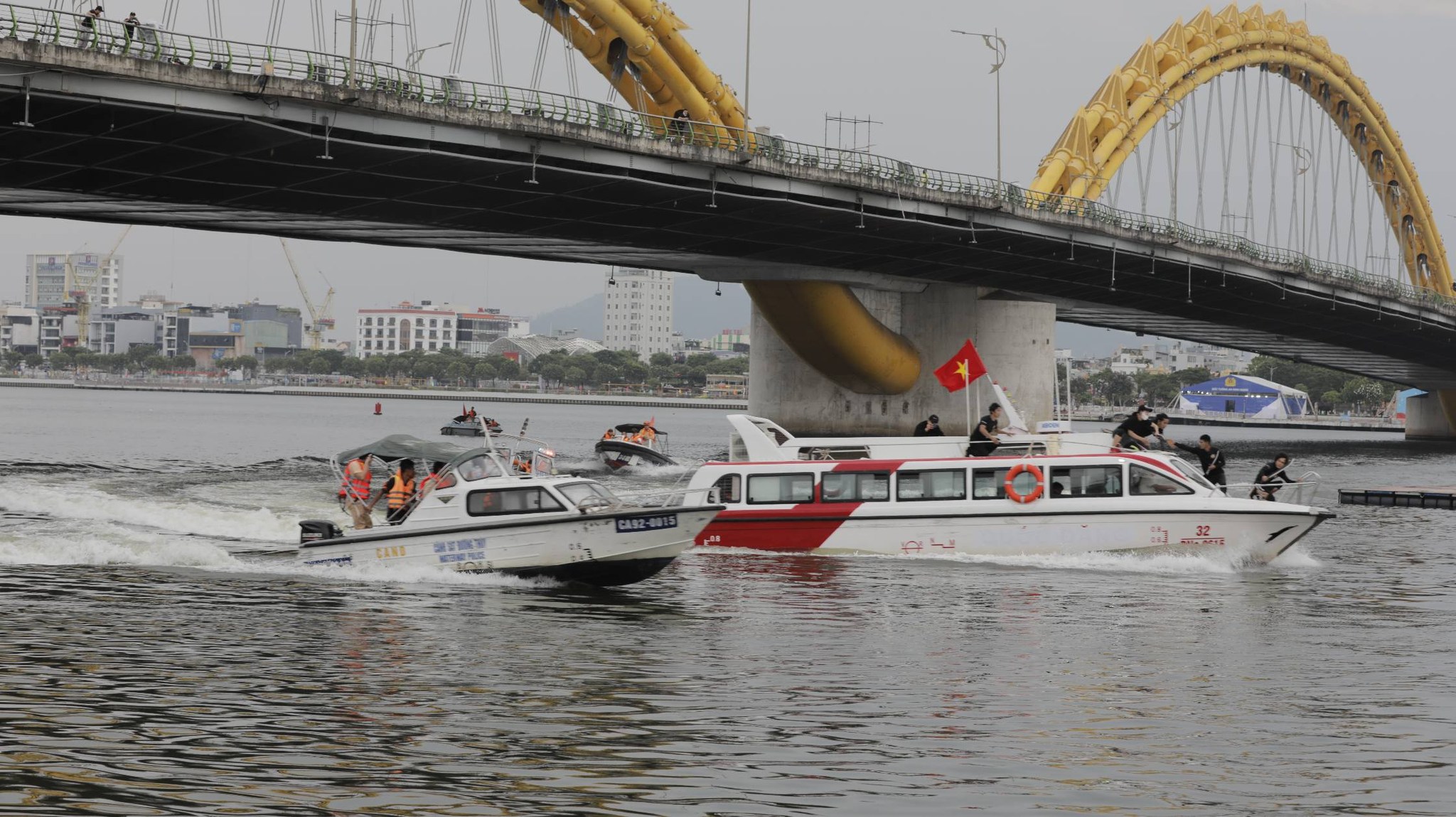 Đi Đ&agrave; Nẵng dịp lễ 30.4-1.5: Đừng bỏ lỡ Gala 'Tổ quốc b&igrave;nh y&ecirc;n' cực ho&agrave;nh tr&aacute;ng - Ảnh 1.