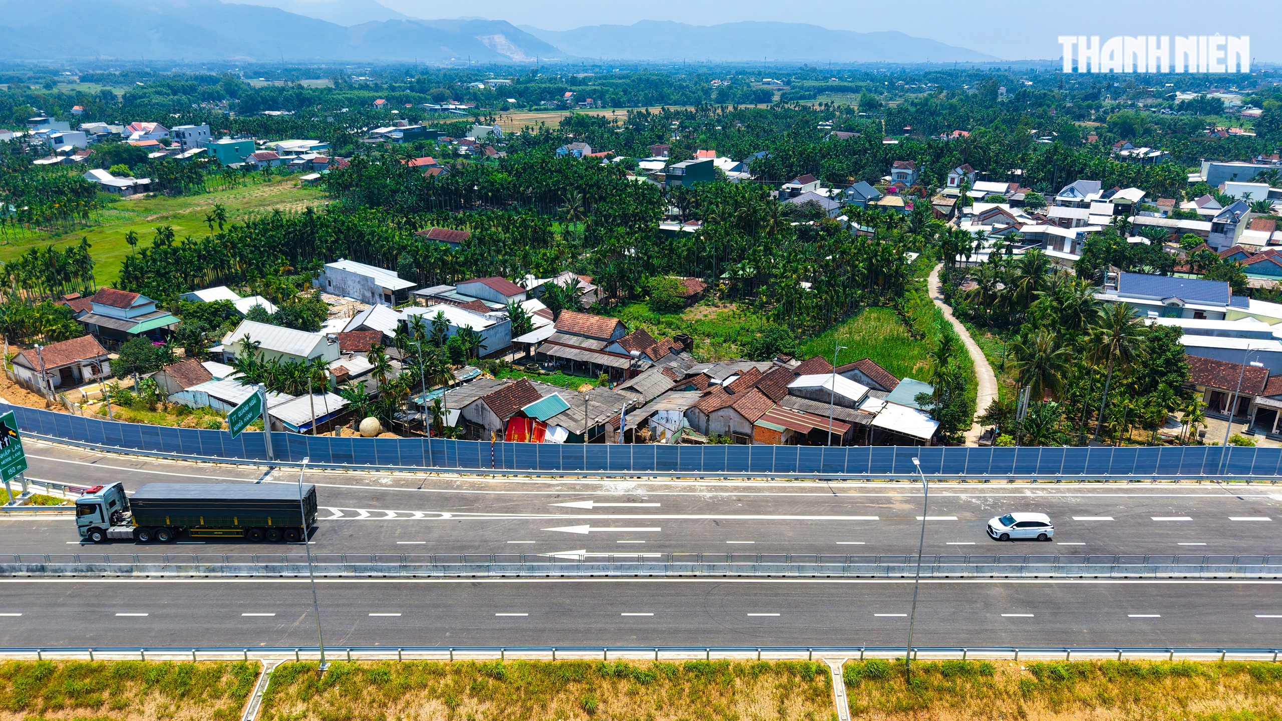 Cao tốc Quảng Ng&atilde;i - Ho&agrave;i Nhơn th&ocirc;ng xe- Ảnh 4.
