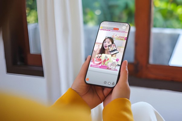 Giải m&atilde; c&aacute;ch thương hiệu lớn bứt ph&aacute; doanh số h&agrave;ng tỉ đồng tr&ecirc;n k&ecirc;nh TMĐT - Ảnh 1.