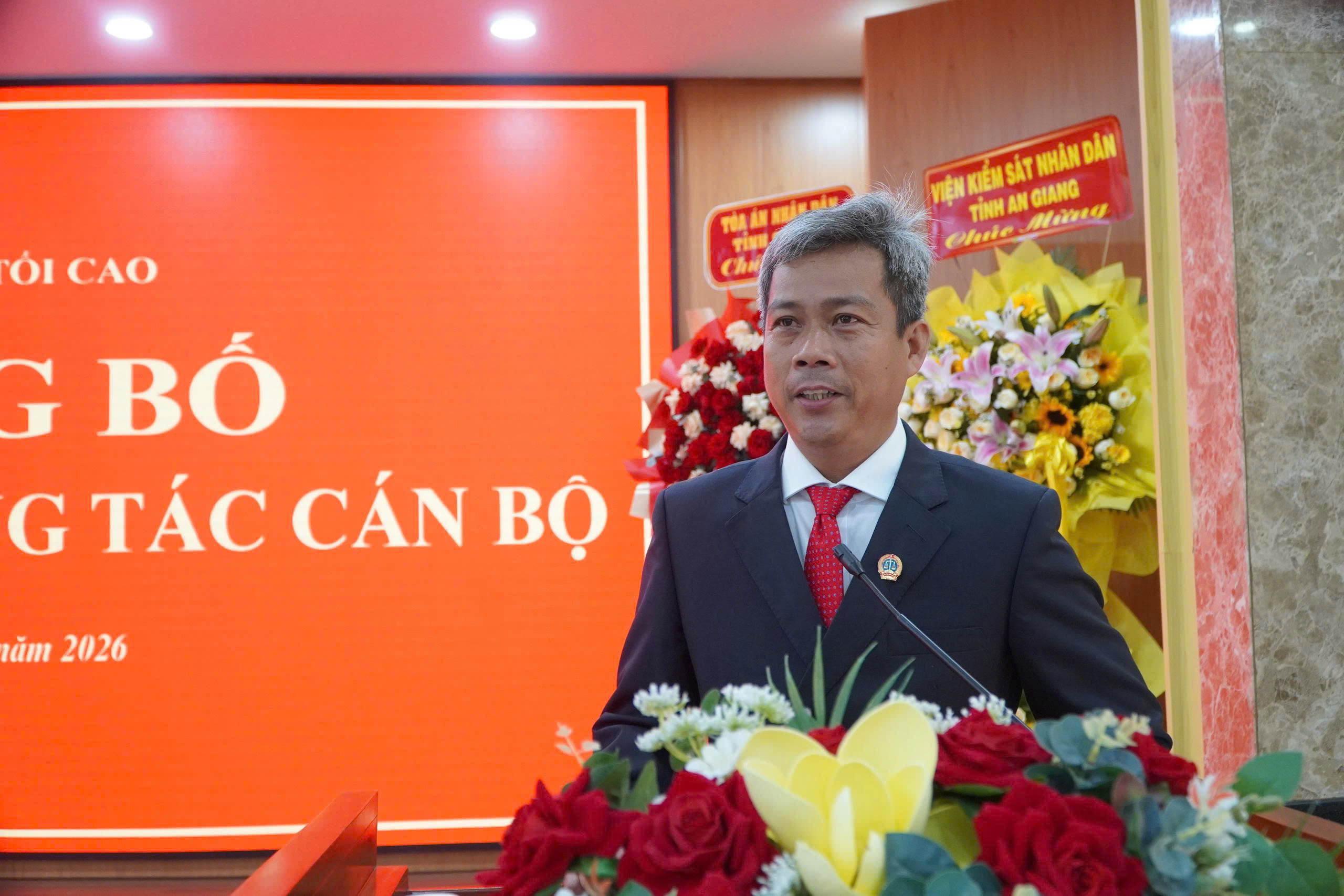 Bổ nhiệm ông Thái Rết làm Chánh án TAND tỉnh An Giang- Ảnh 2.