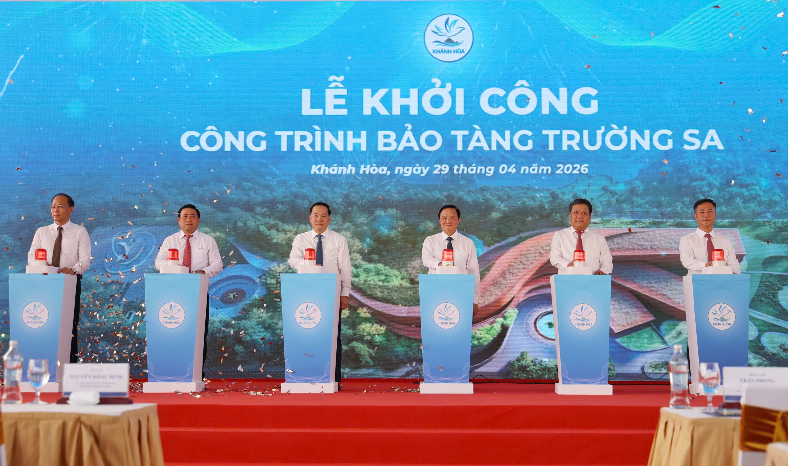 Khởi c&ocirc;ng Bảo t&agrave;ng Trường Sa đ&uacute;ng dịp 51 năm giải ph&oacute;ng quần đảo - Ảnh 1.