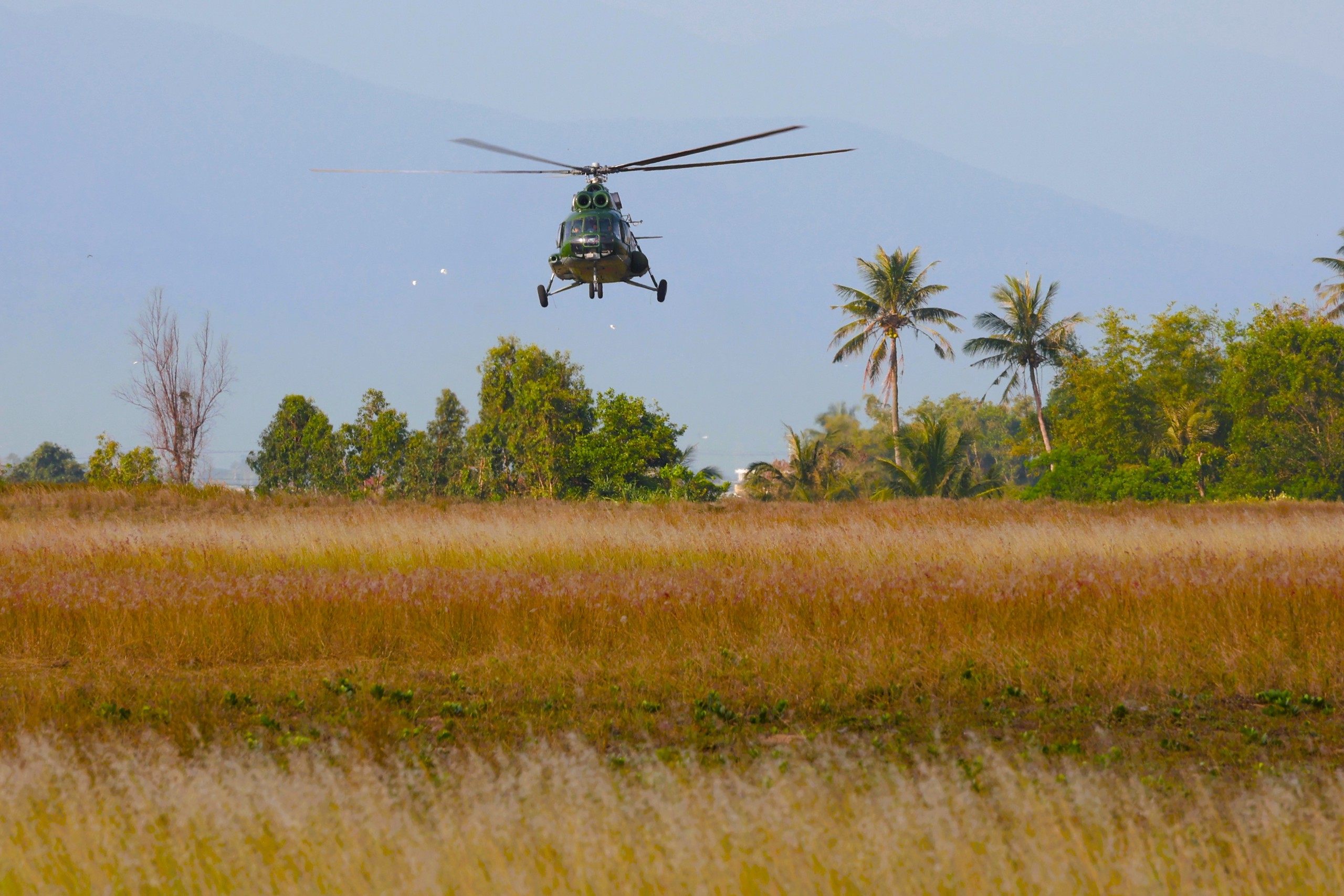 Bộ đội nhảy d&ugrave;  - Ảnh 3.