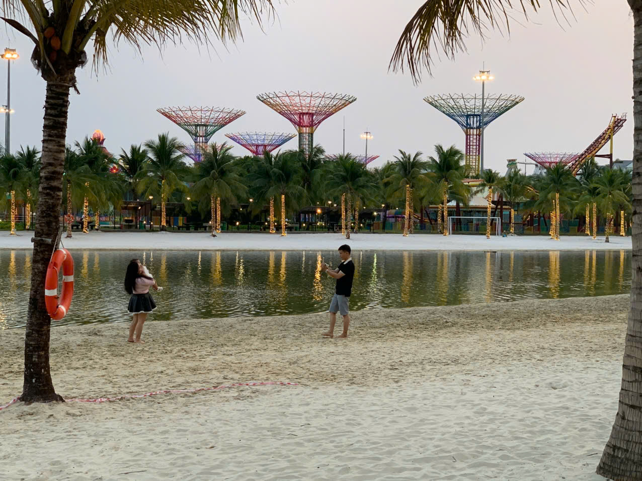 Xuất hiện &lsquo;b&atilde;i biển&rsquo; ngay trong l&ograve;ng TP.HCM khiến giới trẻ &lsquo;rần rần&rsquo; k&eacute;o đến - Ảnh 8.